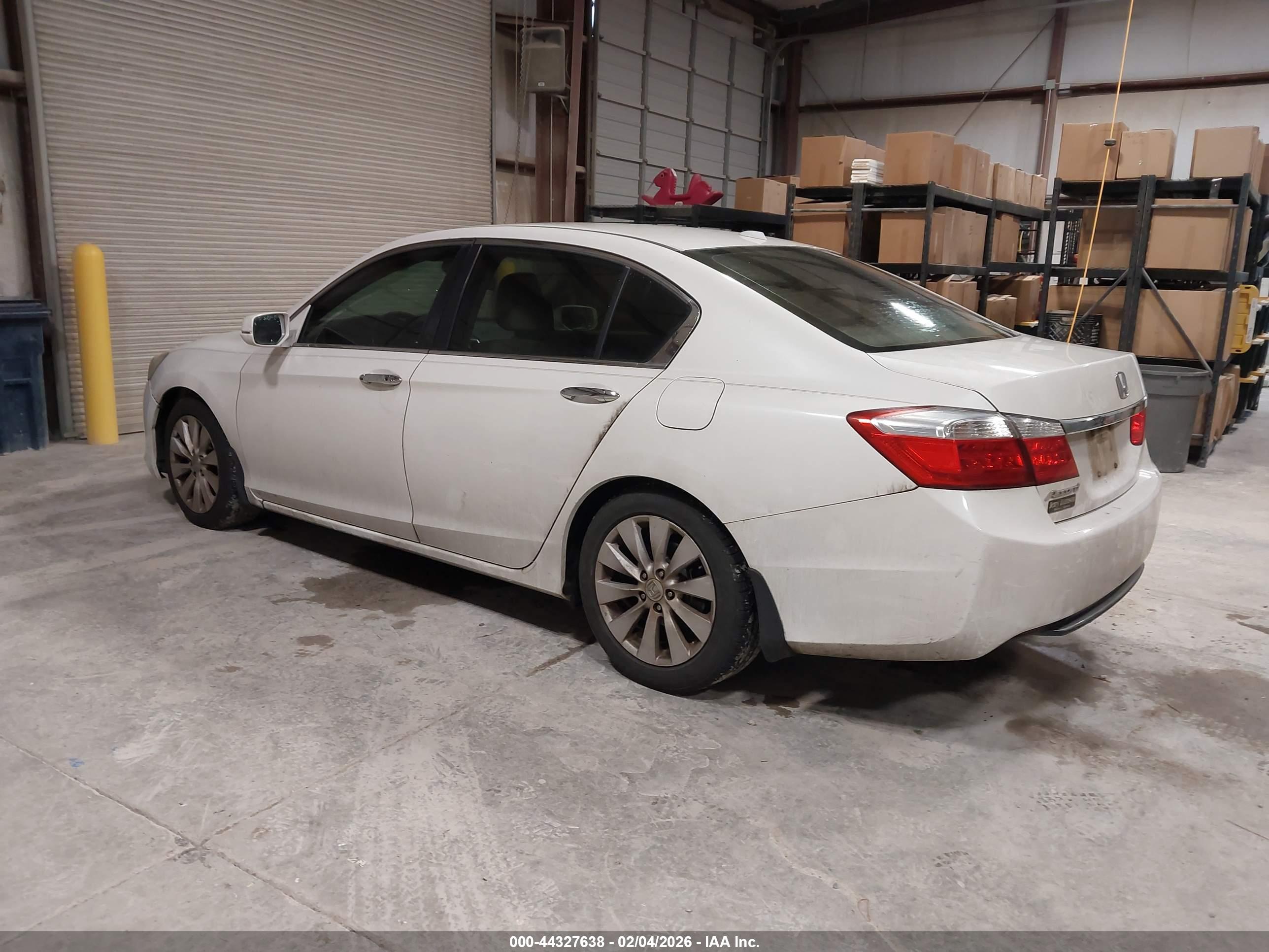 HONDA ACCORD image 3