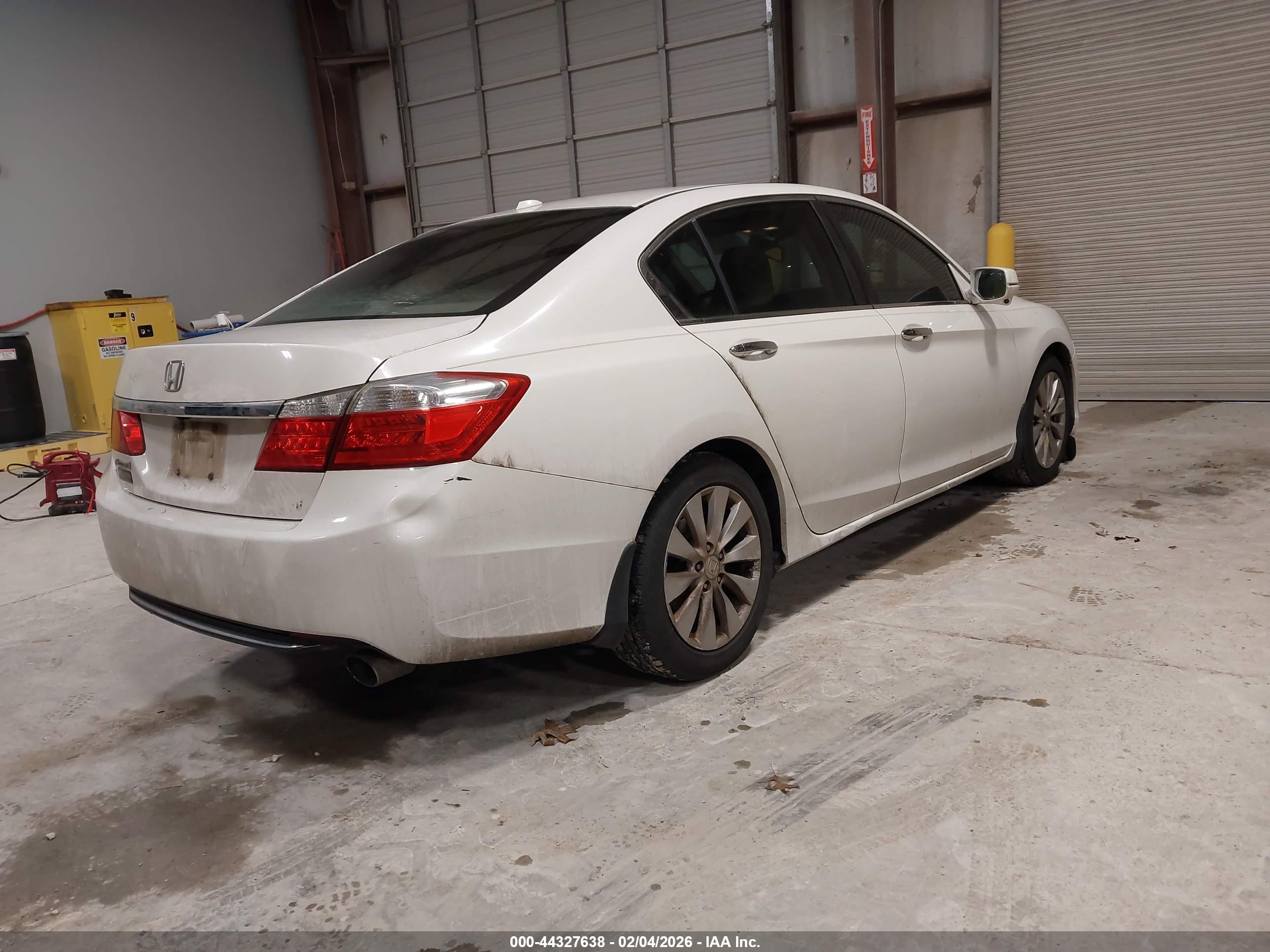 HONDA ACCORD image 4