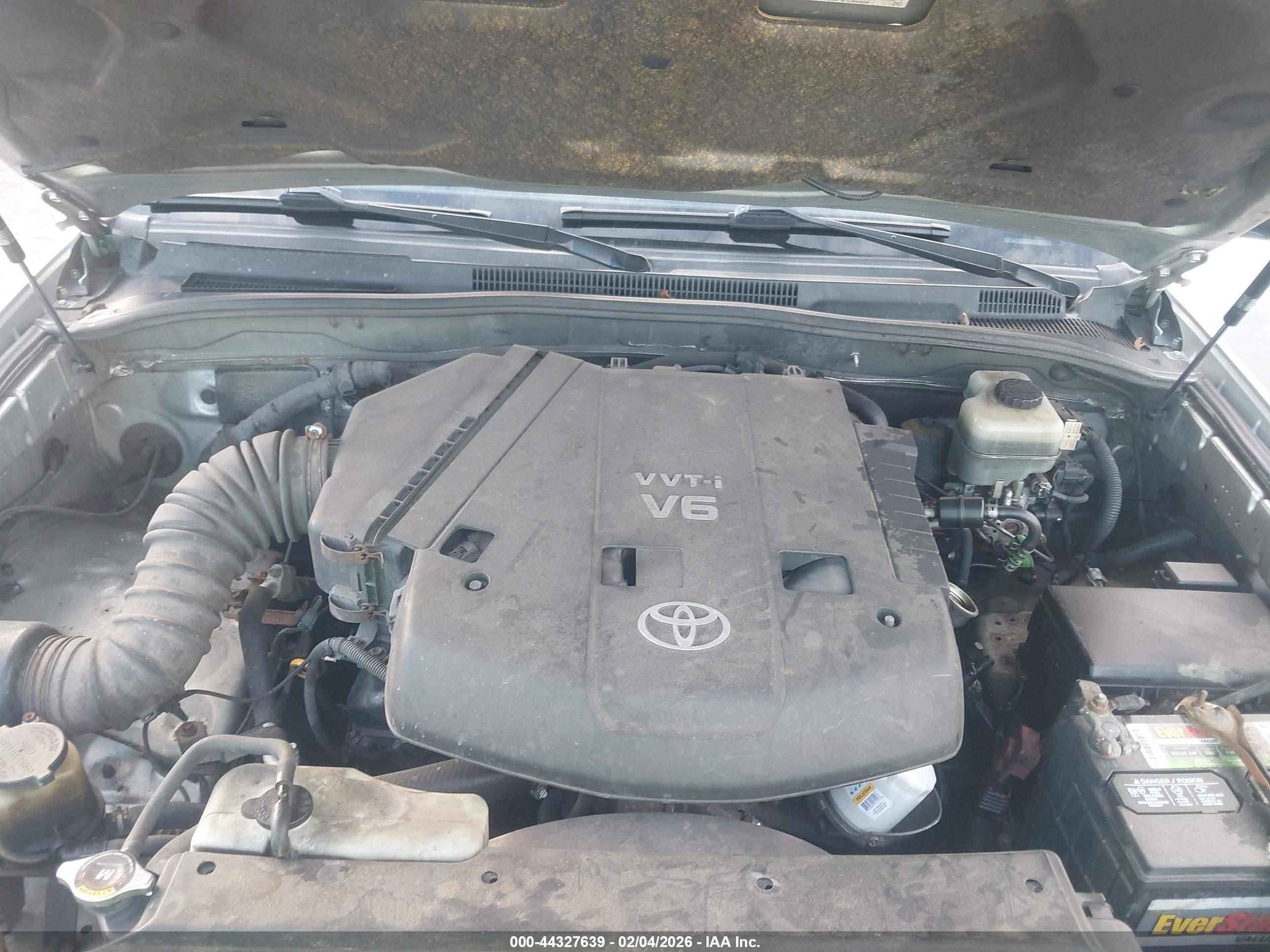 TOYOTA 4RUNNER image 10
