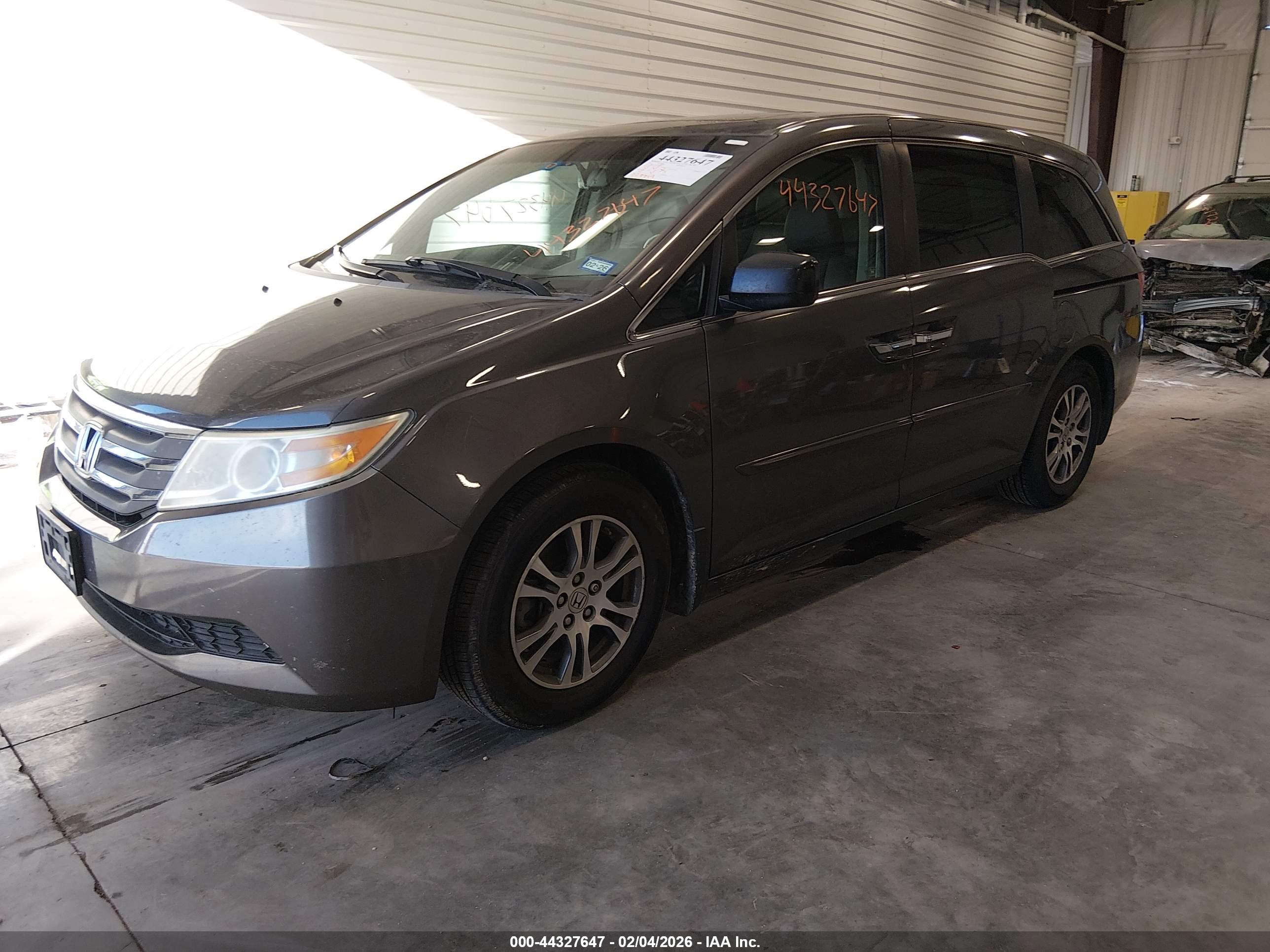 HONDA ODYSSEY image 2