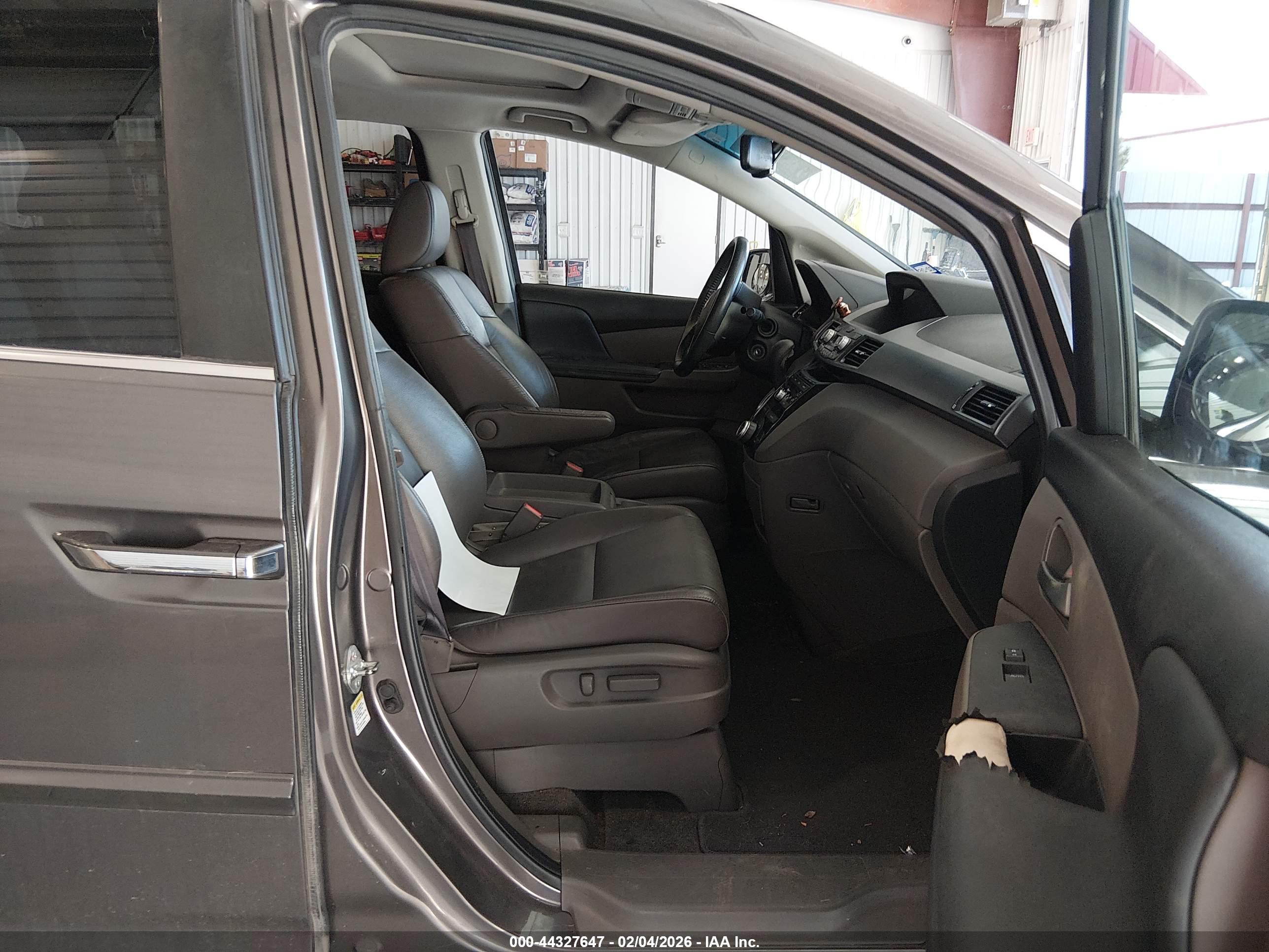 HONDA ODYSSEY image 5