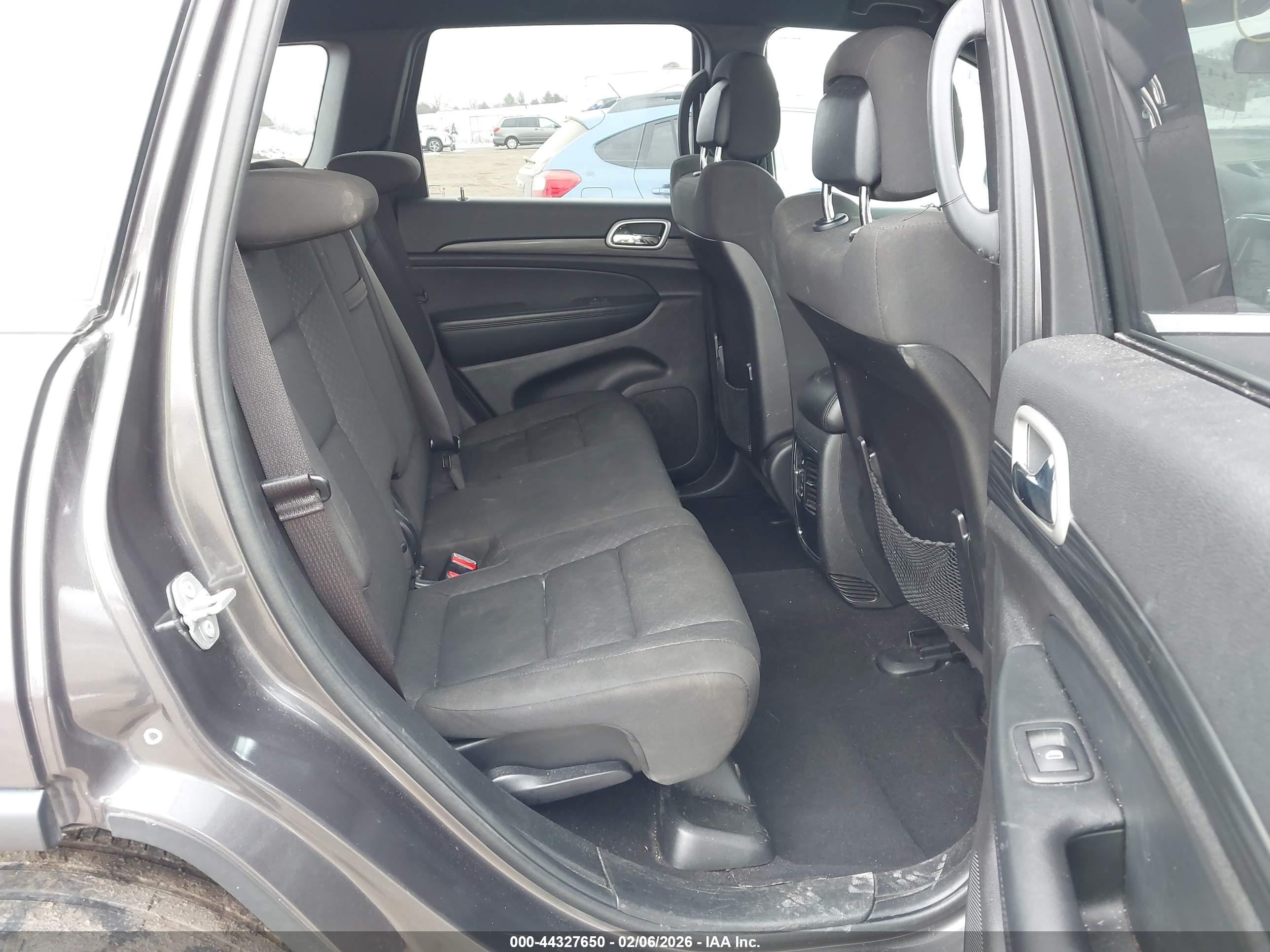 JEEP GRAND image 8