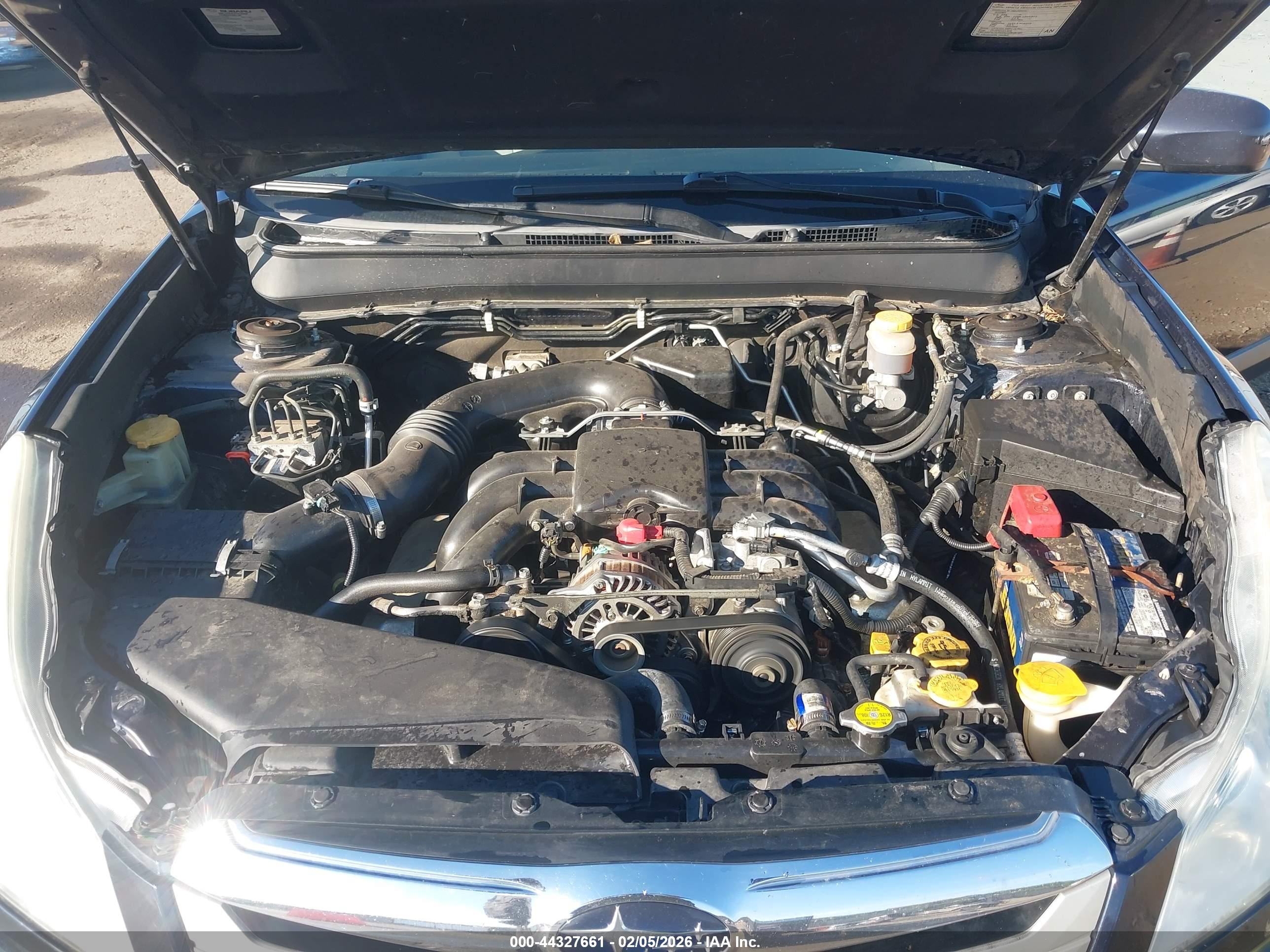 SUBARU OUTBACK image 10