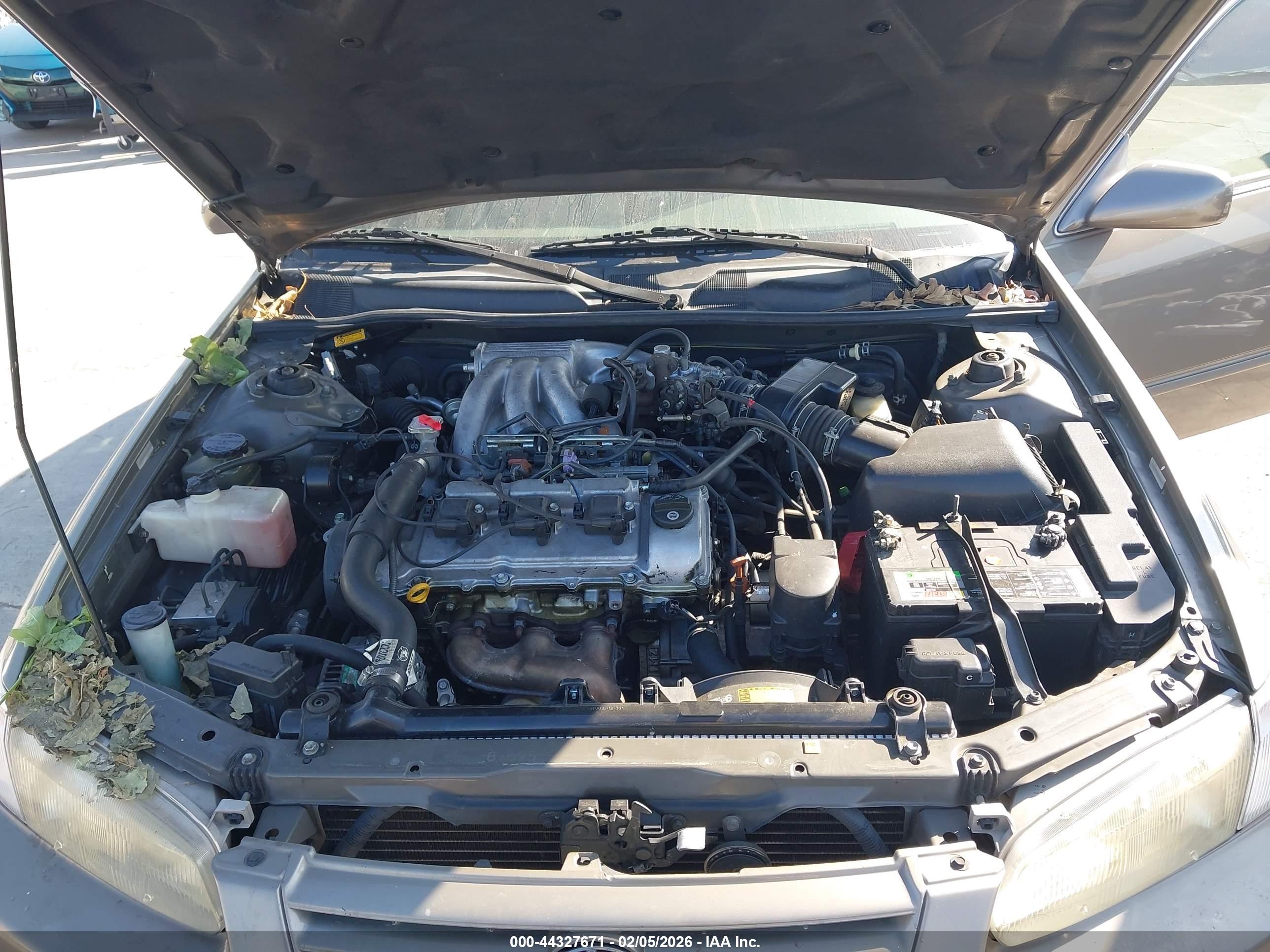 TOYOTA CAMRY image 10