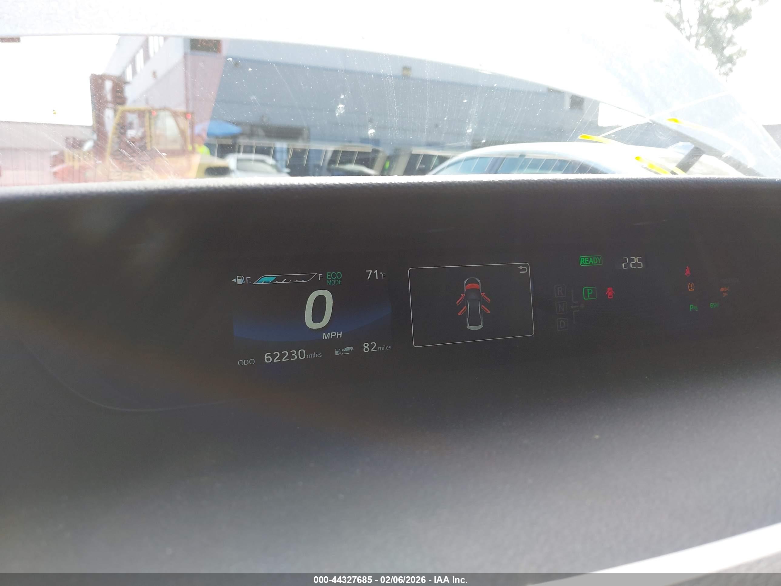 TOYOTA MIRAI image 7