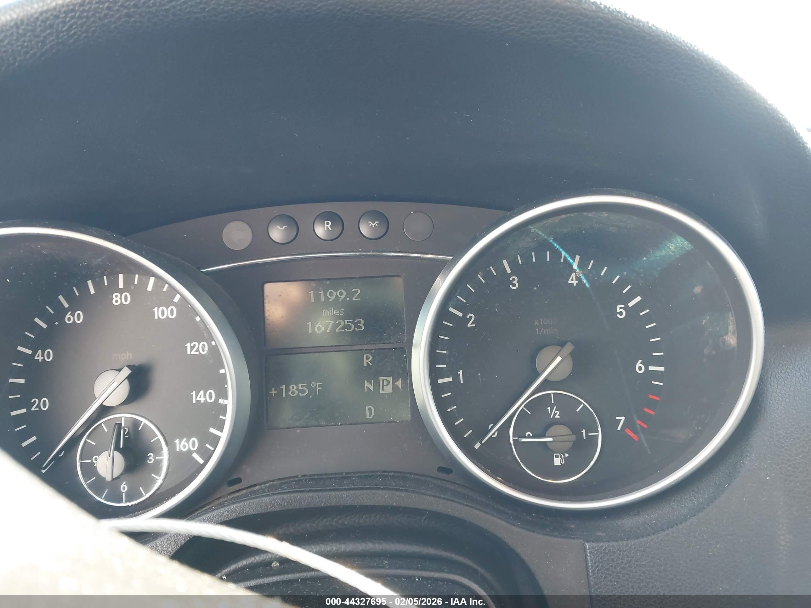 MERCEDES-BENZ ML image 7