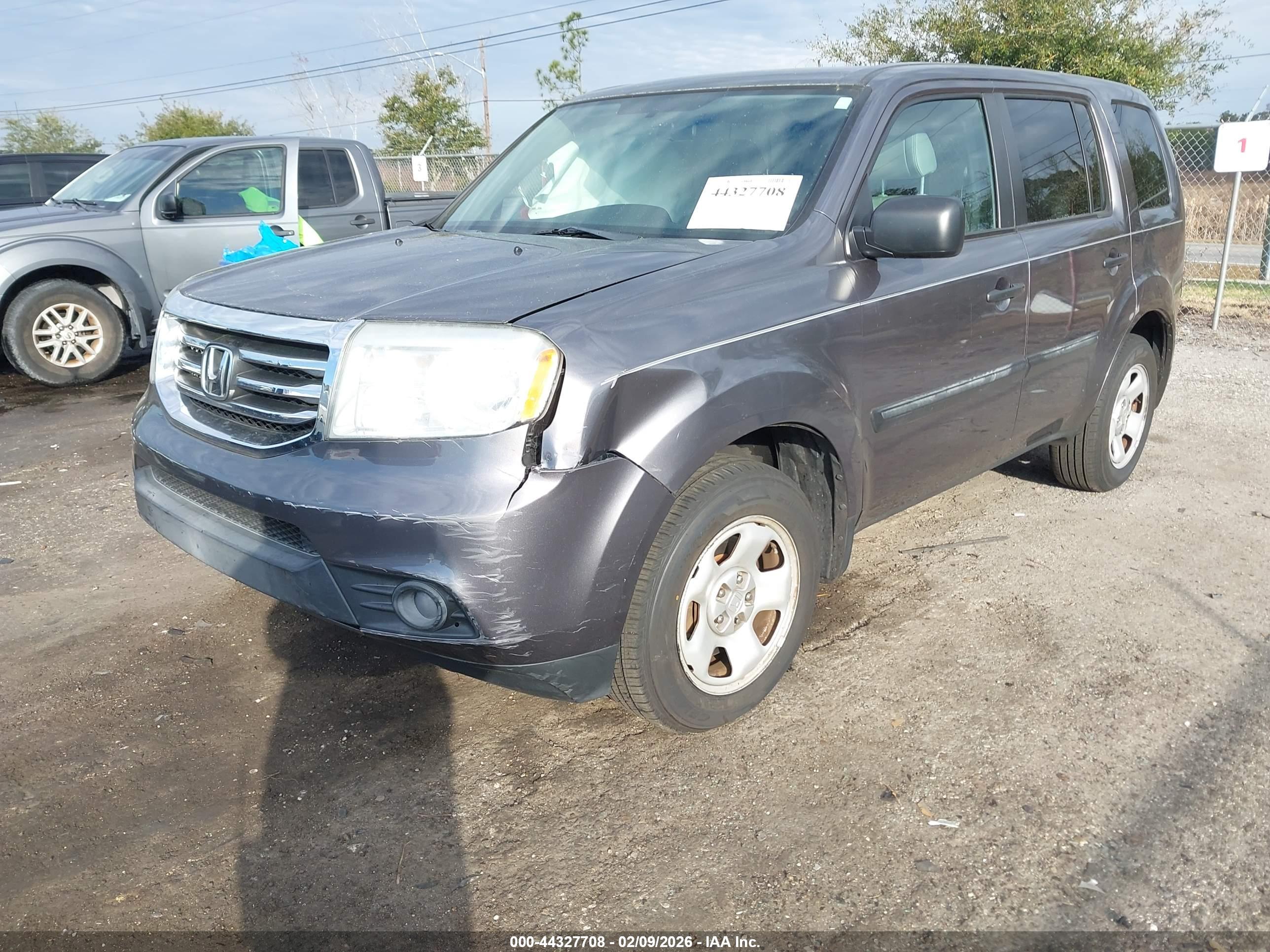 HONDA PILOT image 2