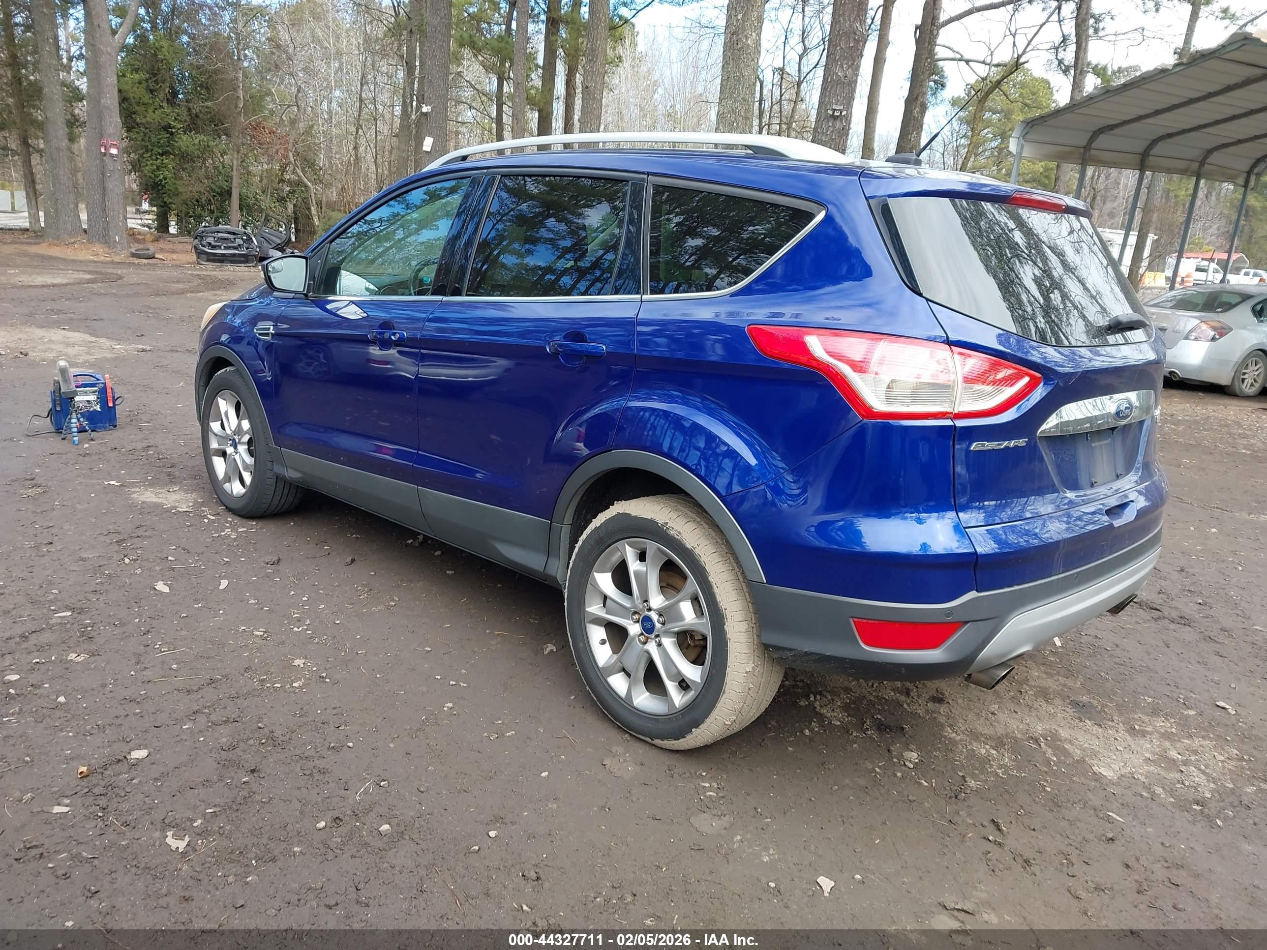 FORD ESCAPE image 3