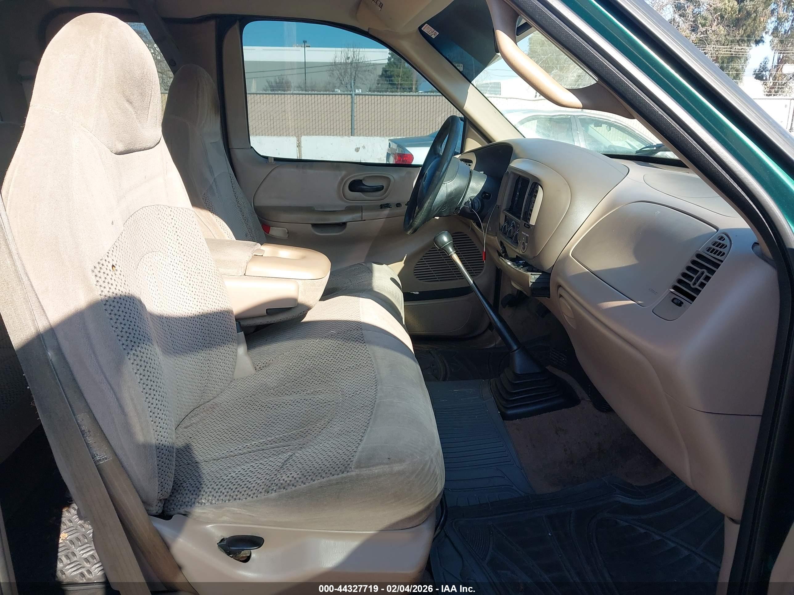 FORD F-150 image 5
