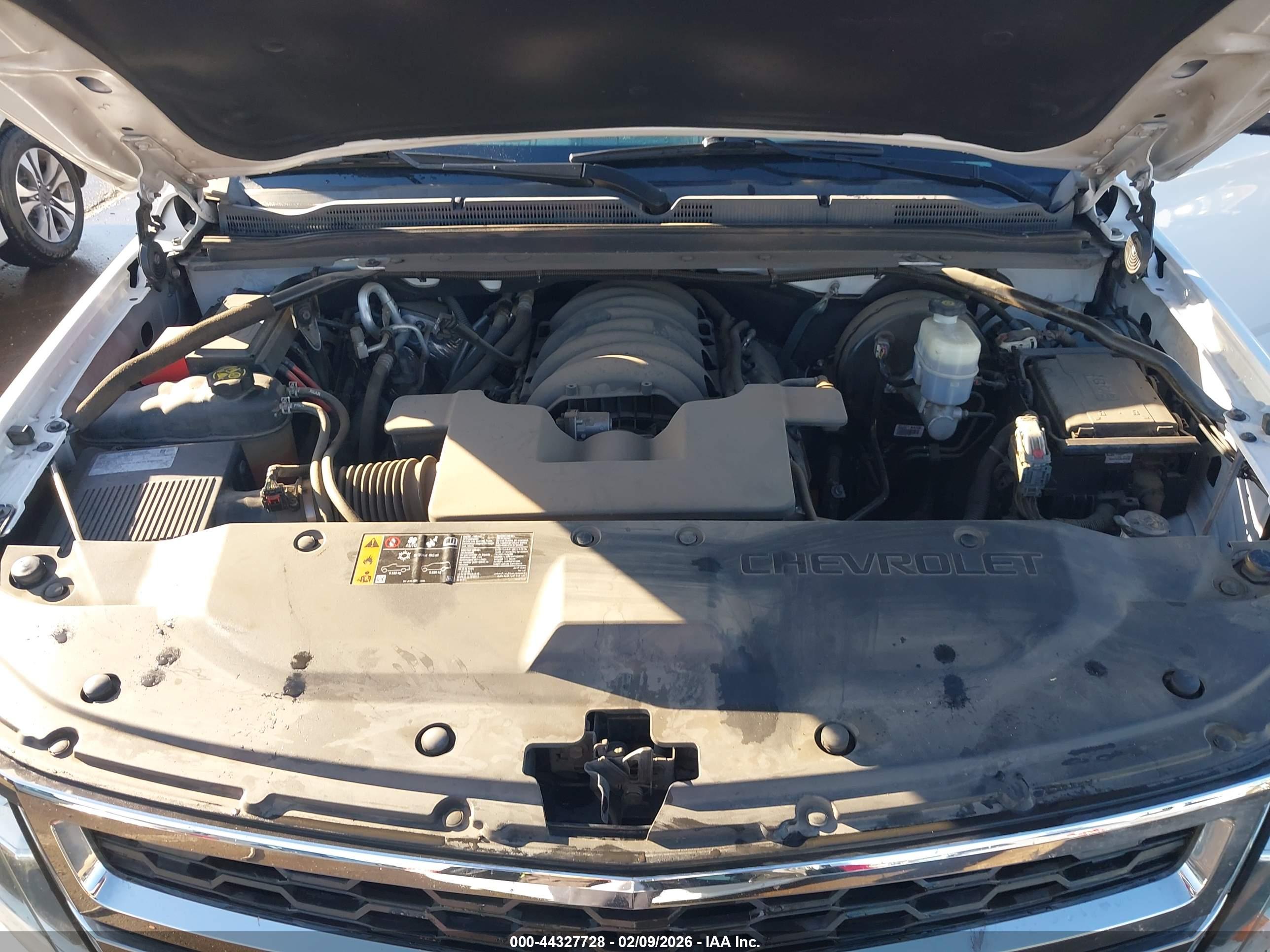 CHEVROLET TAHOE image 10