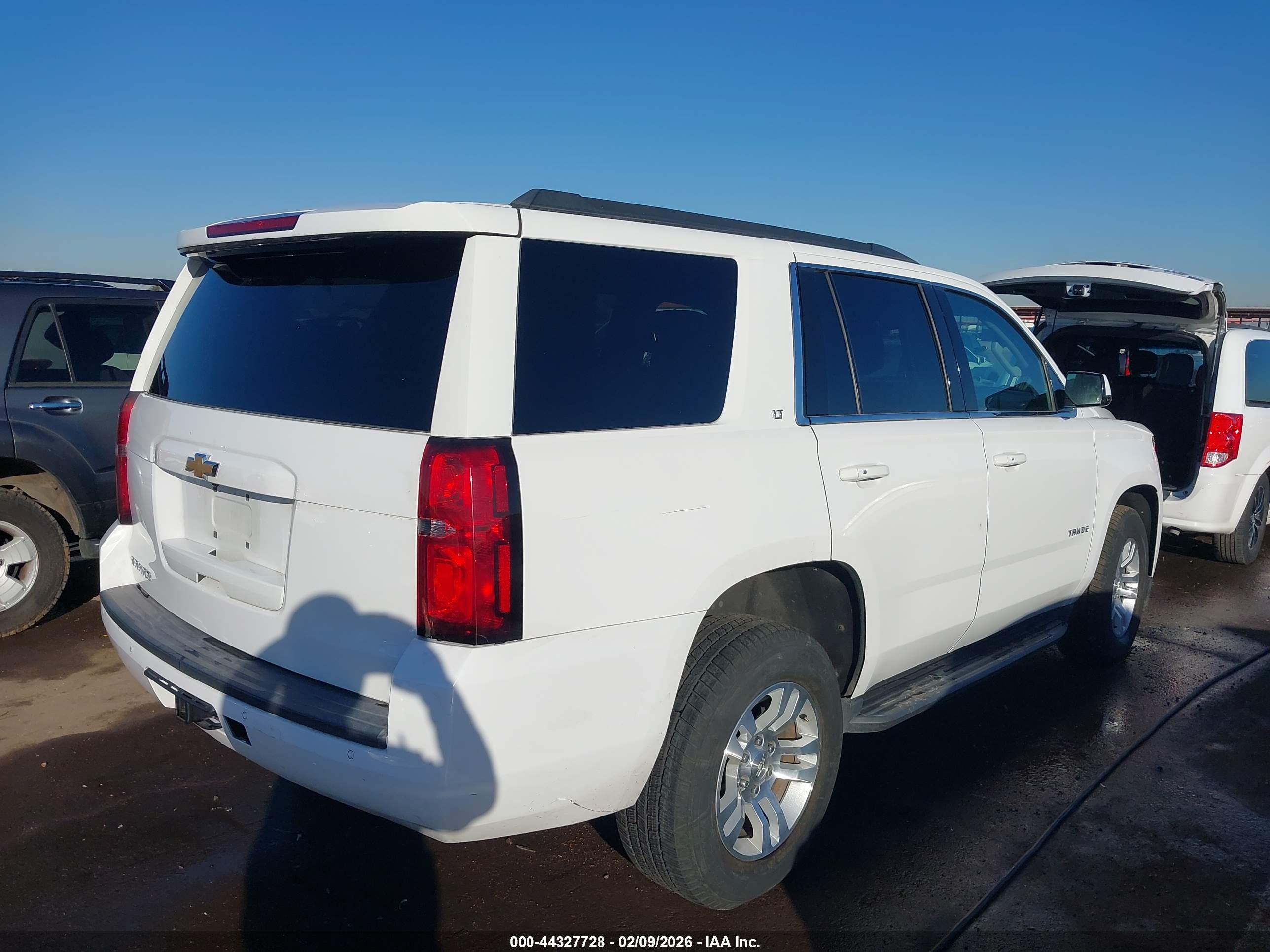 CHEVROLET TAHOE image 4