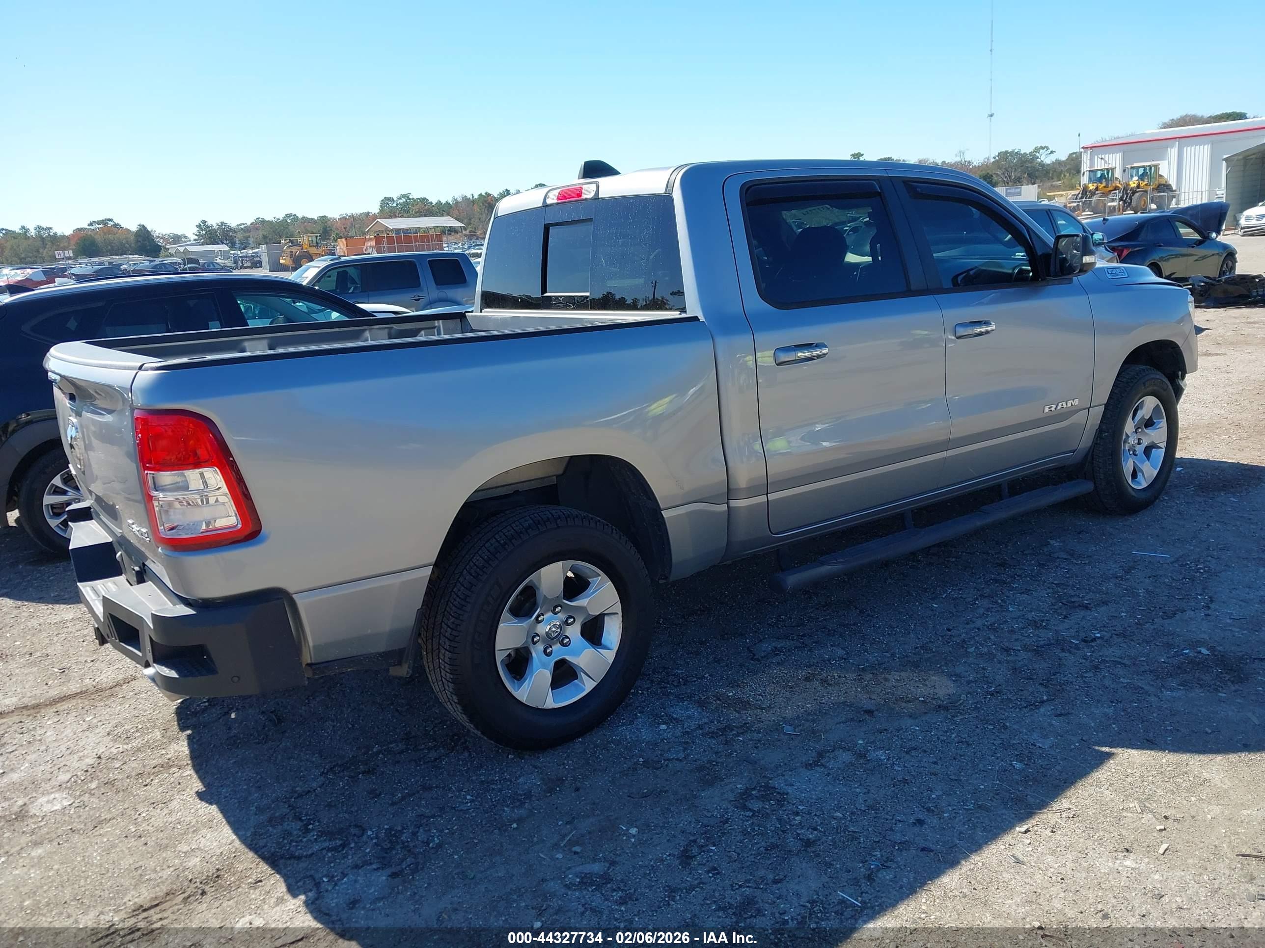 RAM 1500 image 4