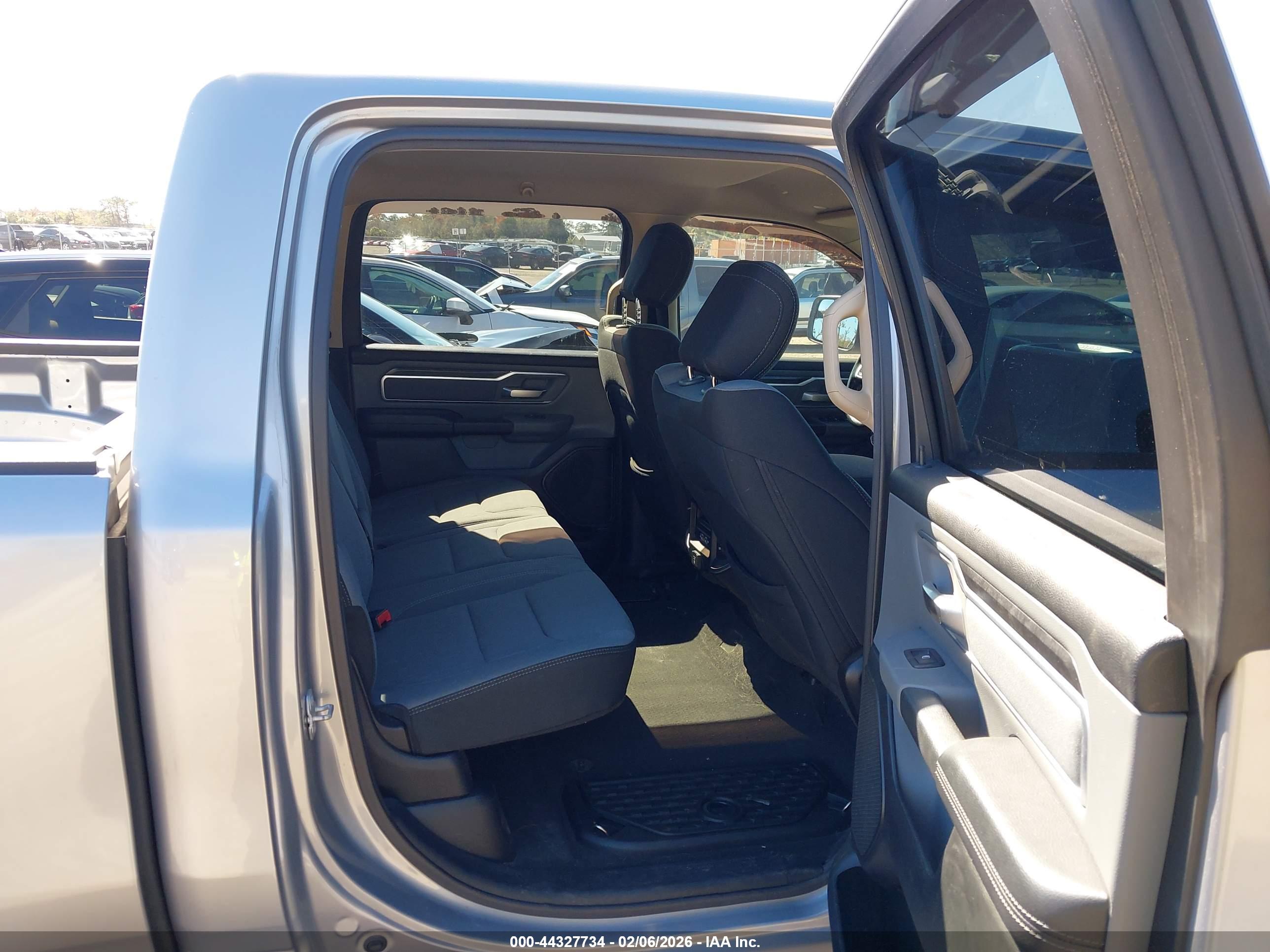 RAM 1500 image 8