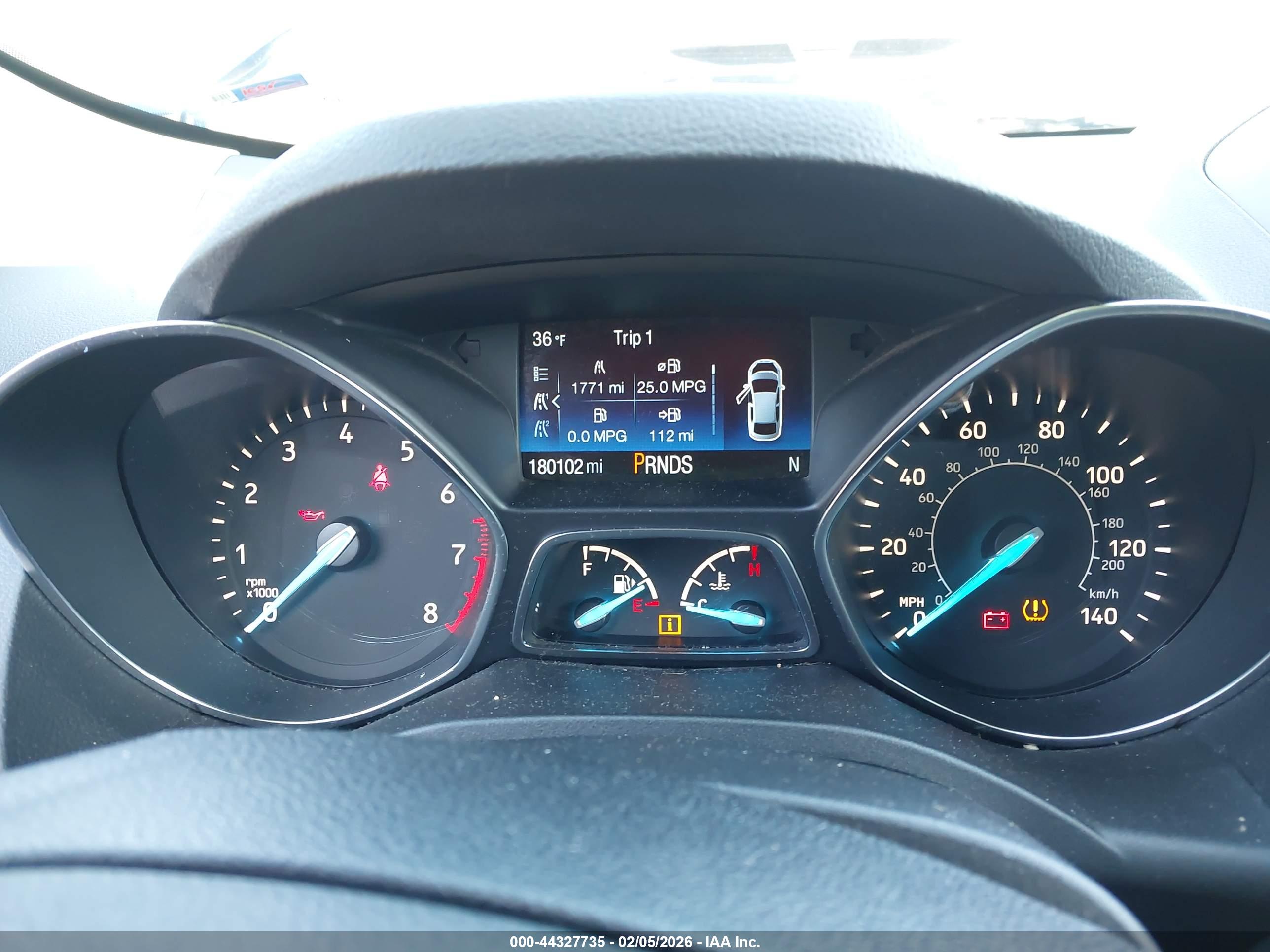 FORD ESCAPE image 7