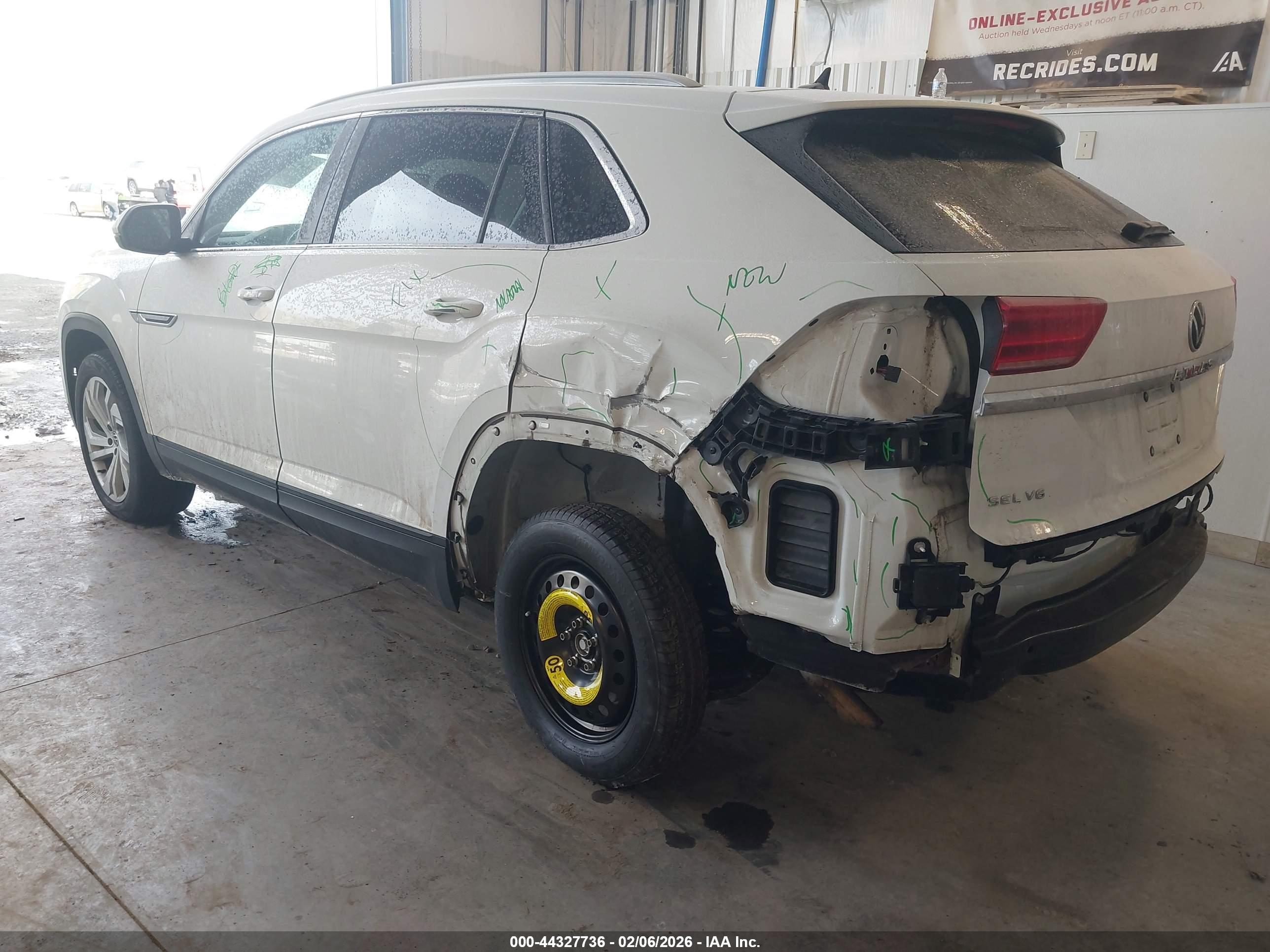 VOLKSWAGEN ATLAS image 3