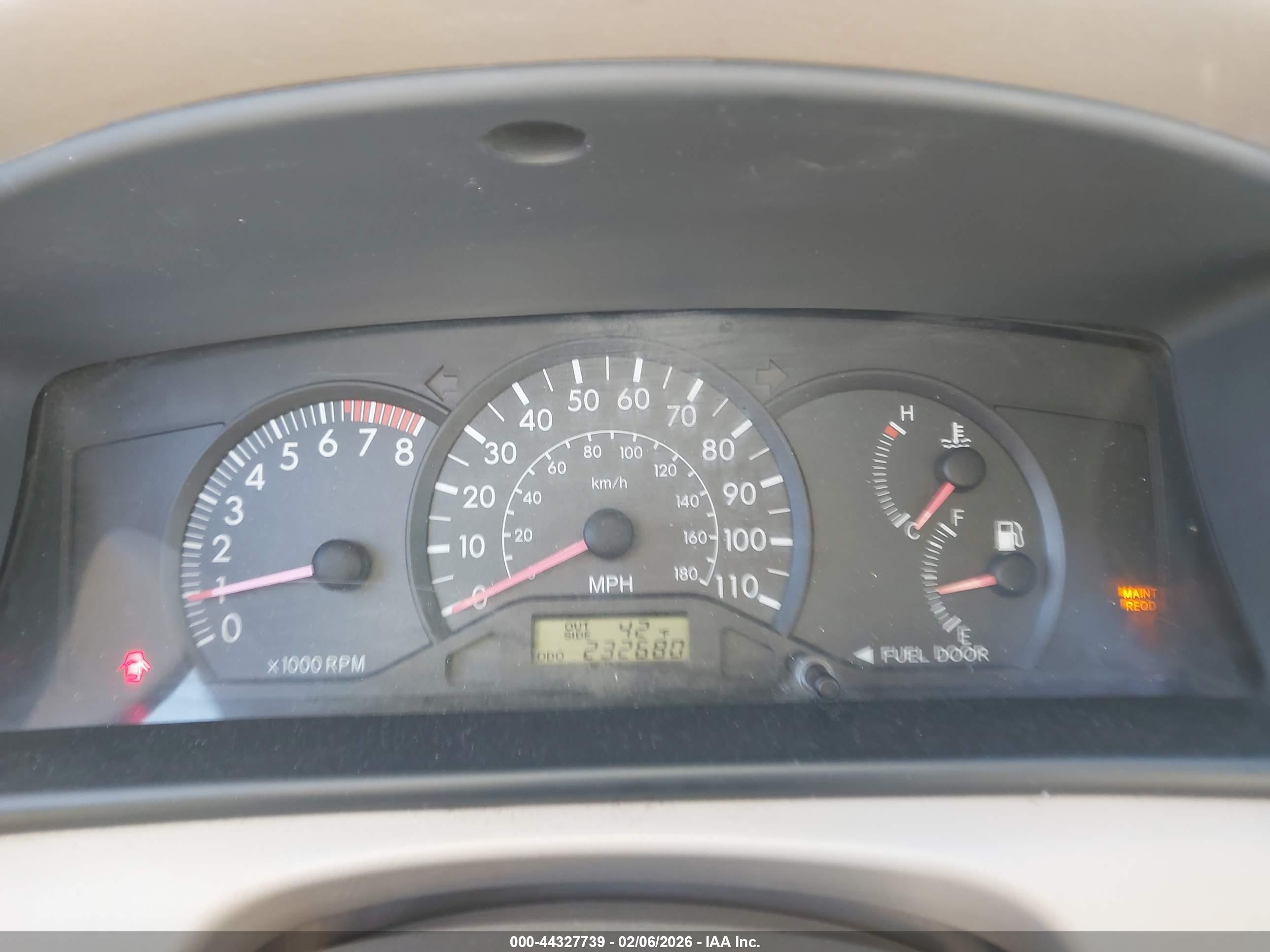 TOYOTA COROLLA image 7