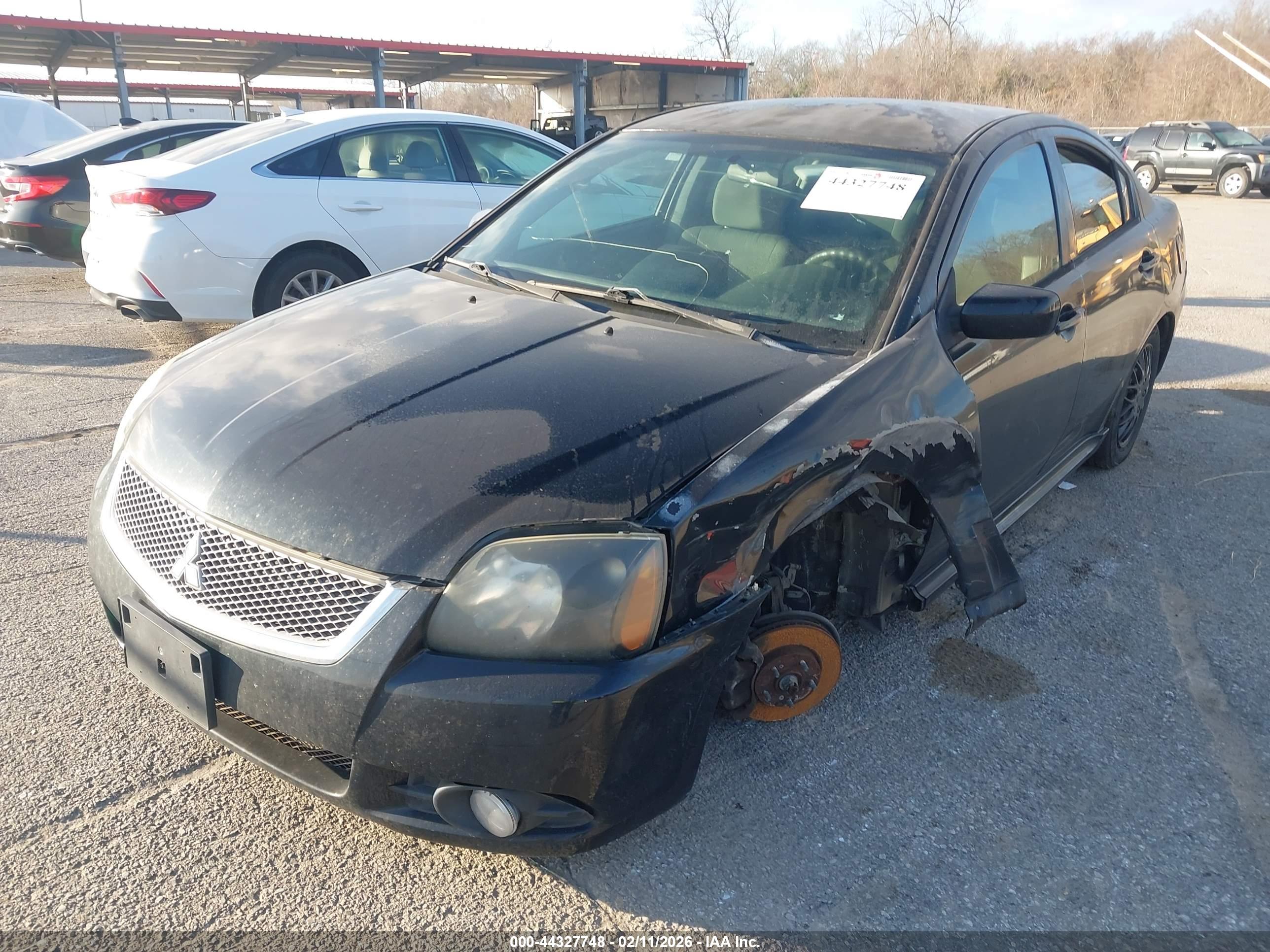 MITSUBISHI GALANT image 2