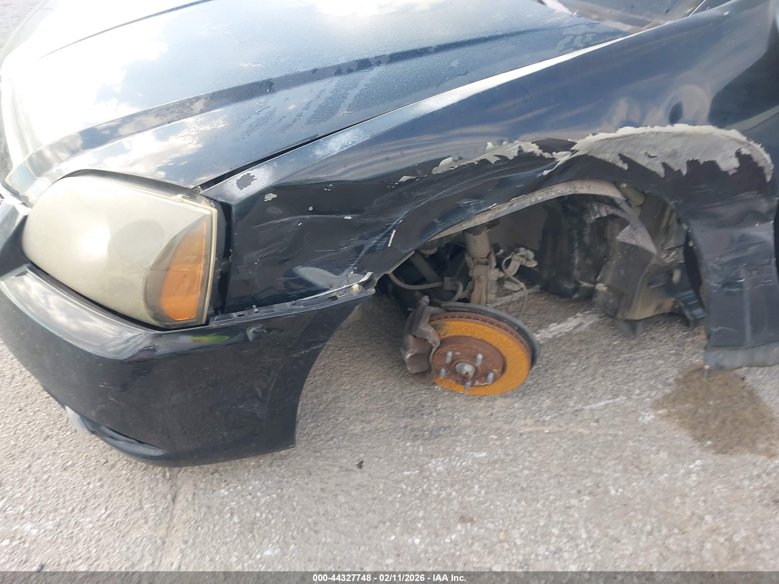 MITSUBISHI GALANT image 6