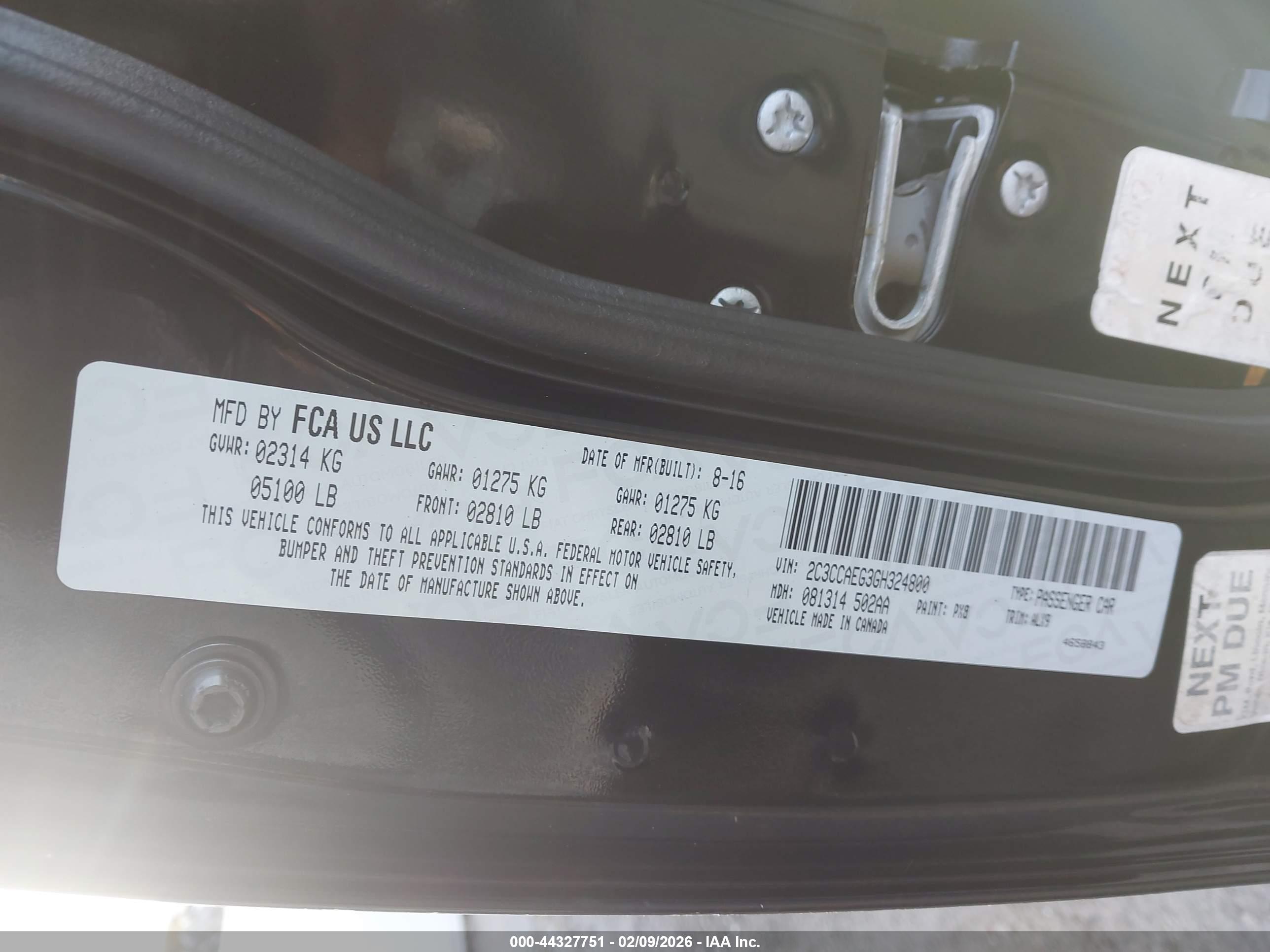 CHRYSLER 300C image 9