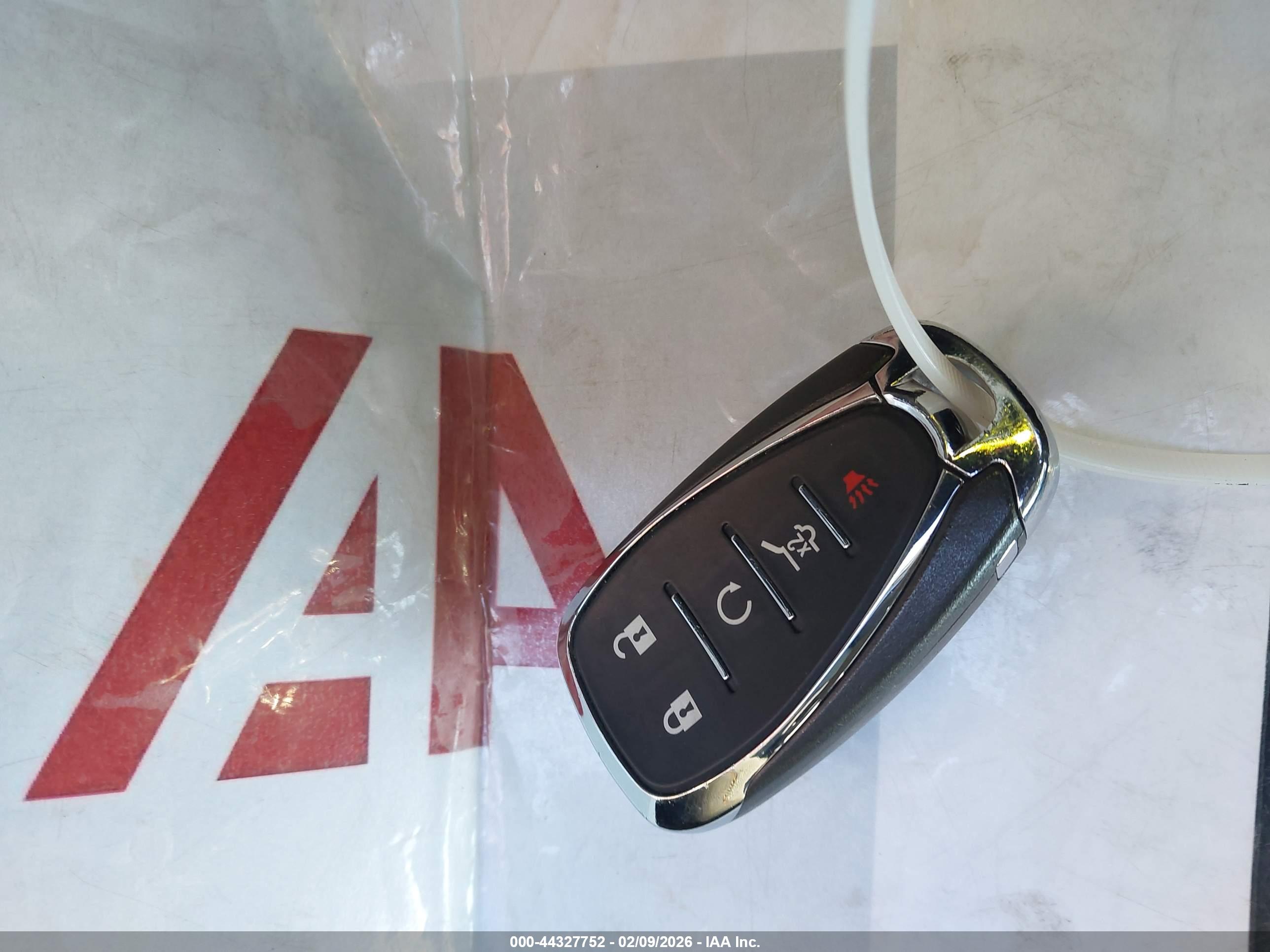 CHEVROLET TRAVERSE image 11