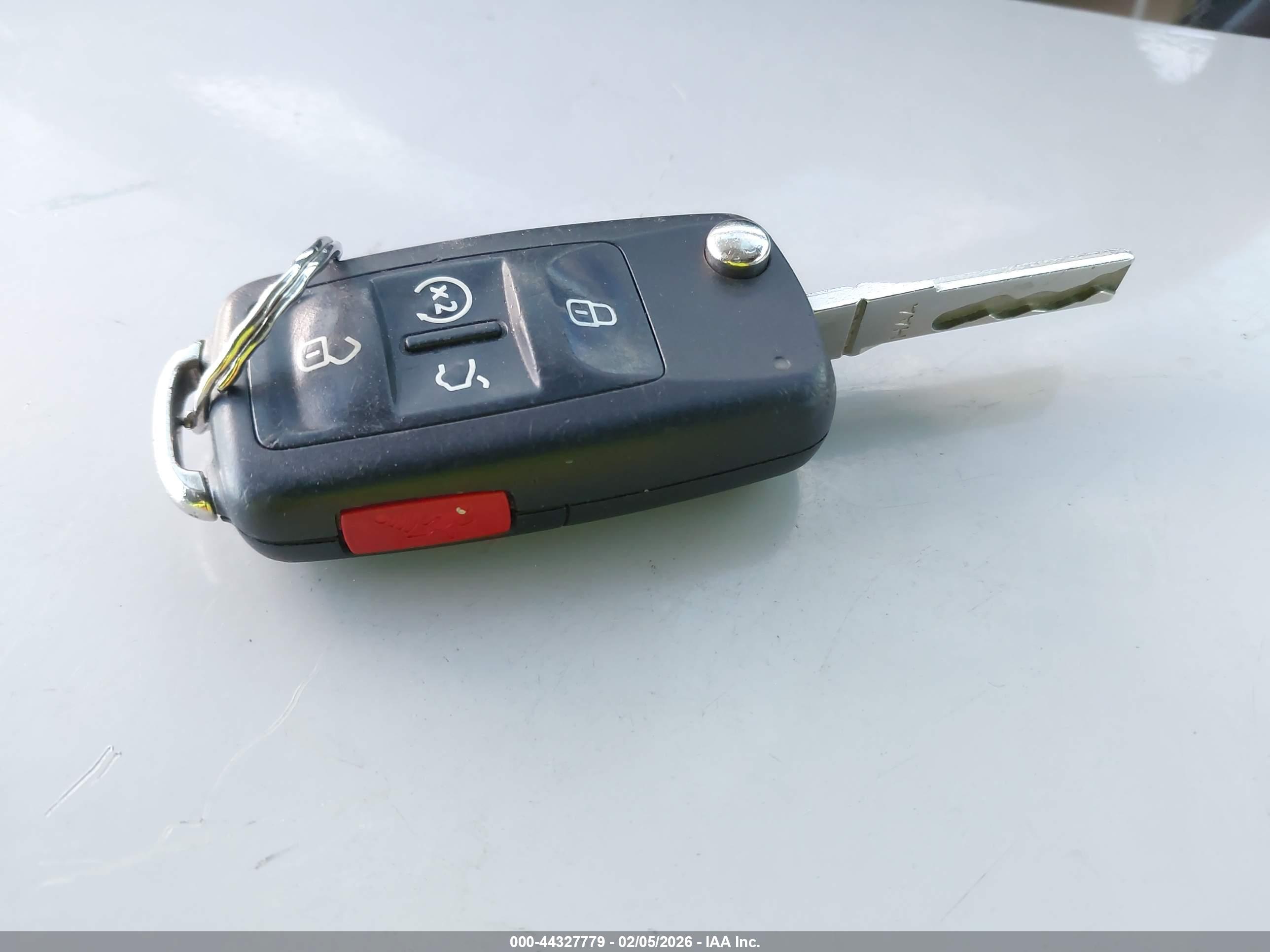 VOLKSWAGEN PASSAT image 11