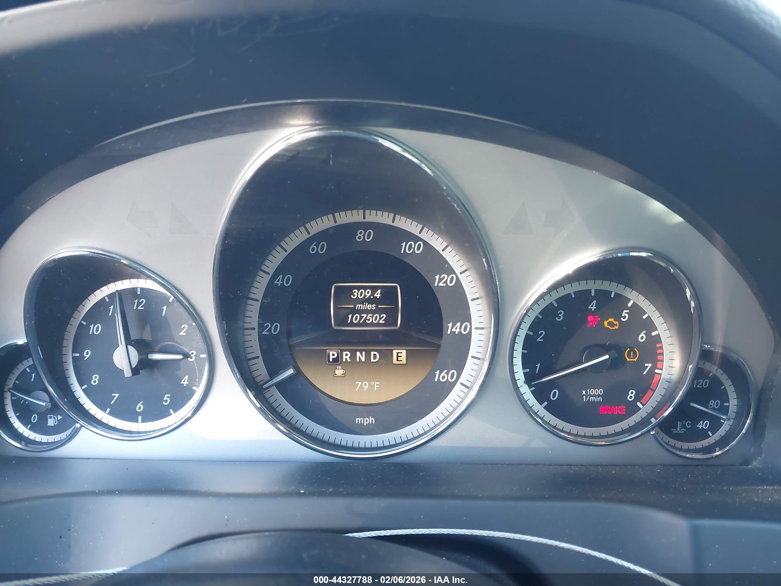 MERCEDES-BENZ E image 7