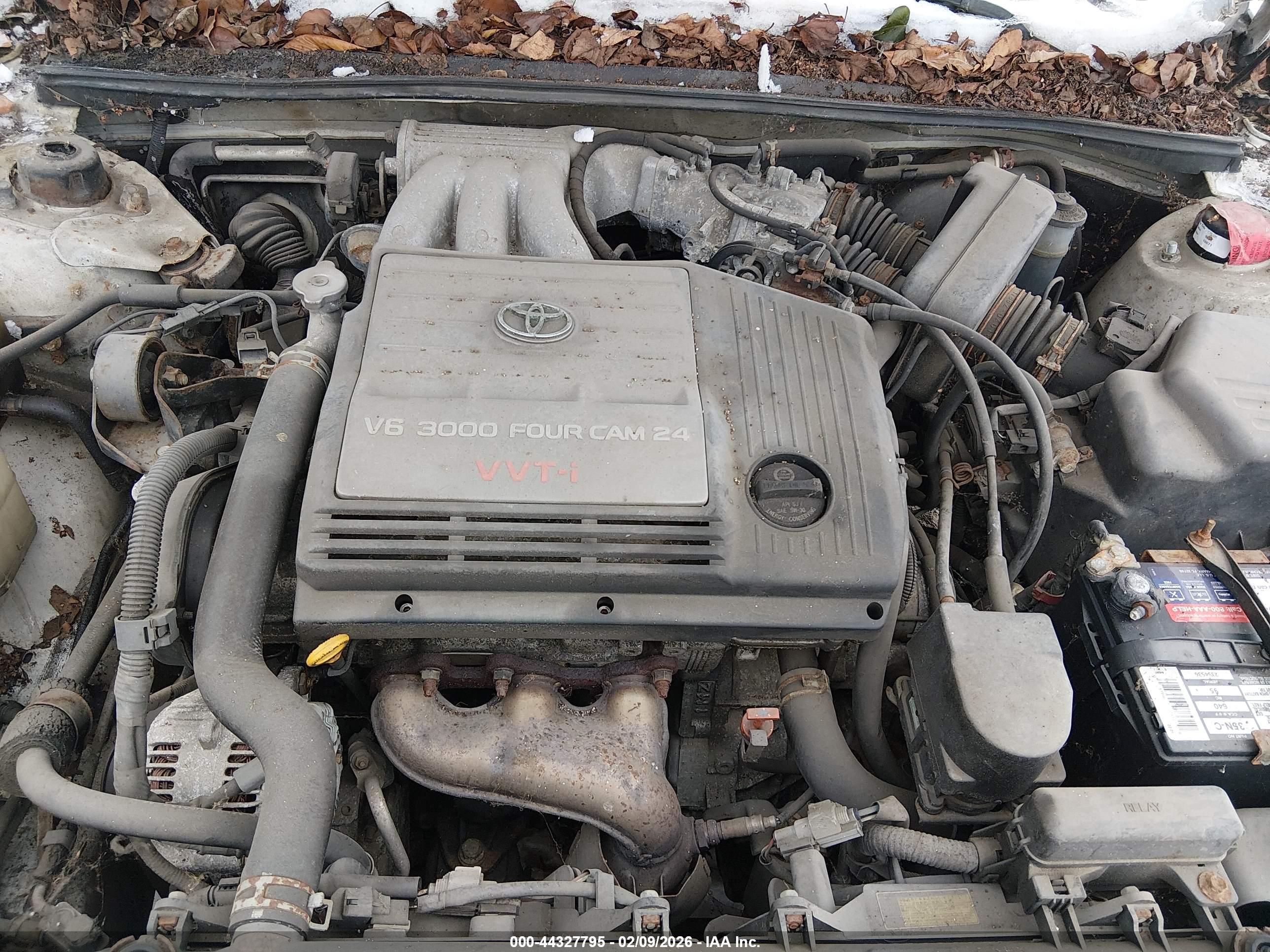 TOYOTA AVALON image 10