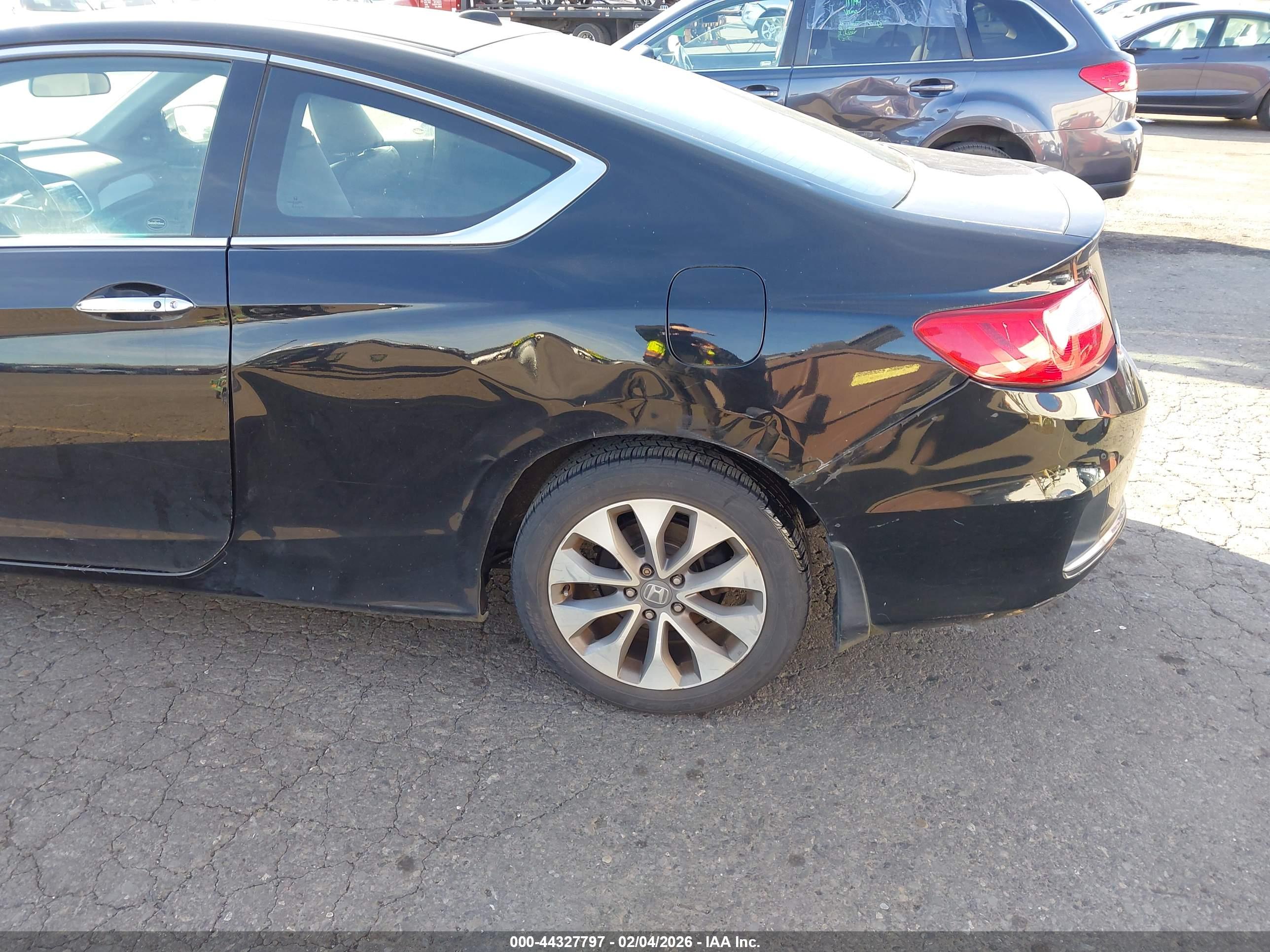 HONDA ACCORD image 6