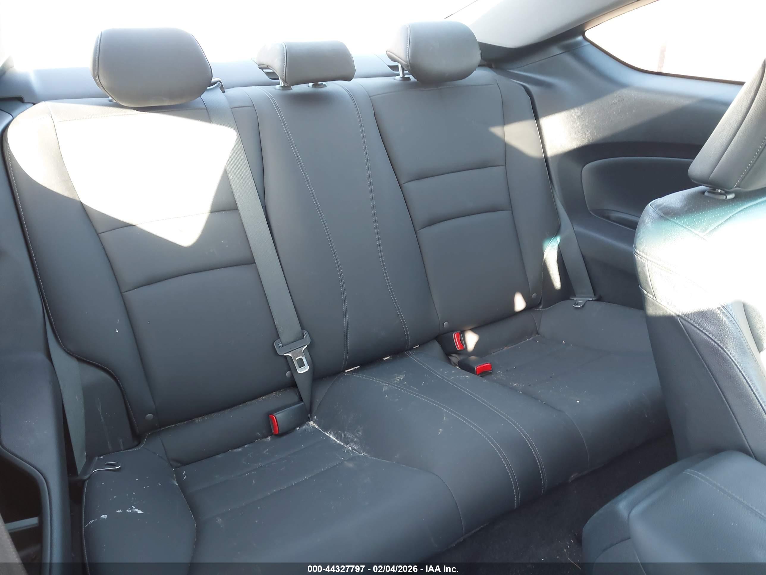 HONDA ACCORD image 8