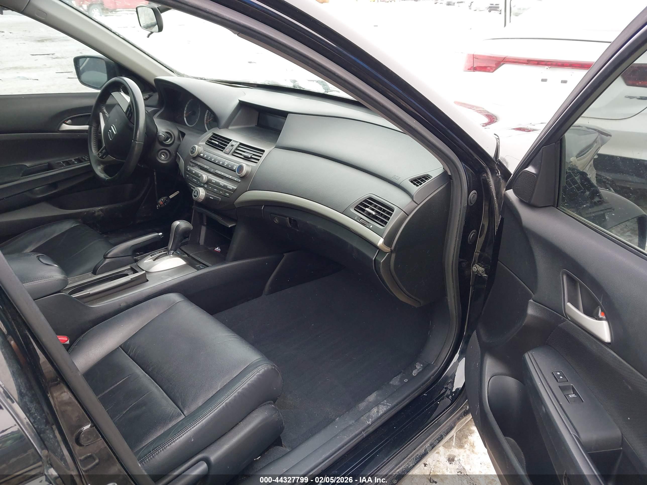 HONDA ACCORD image 5