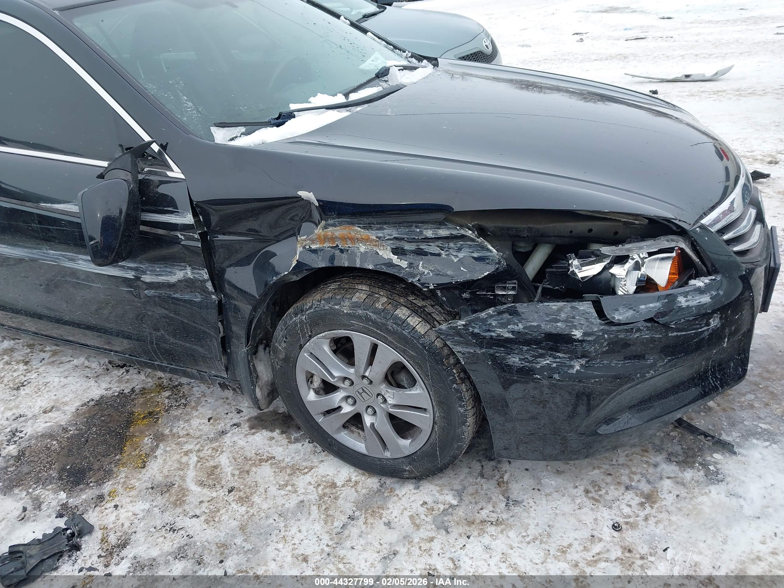 HONDA ACCORD image 6