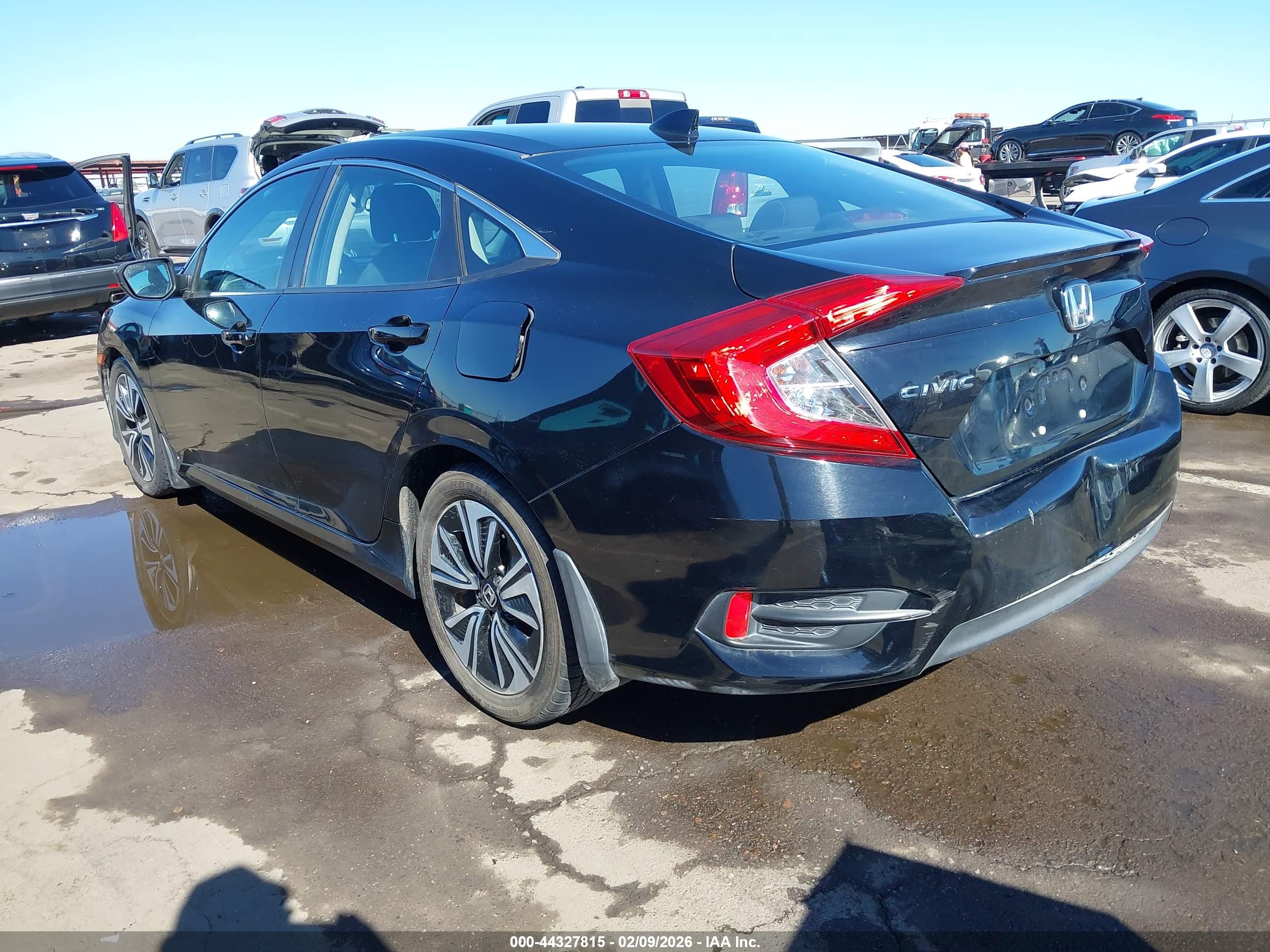 HONDA CIVIC image 3