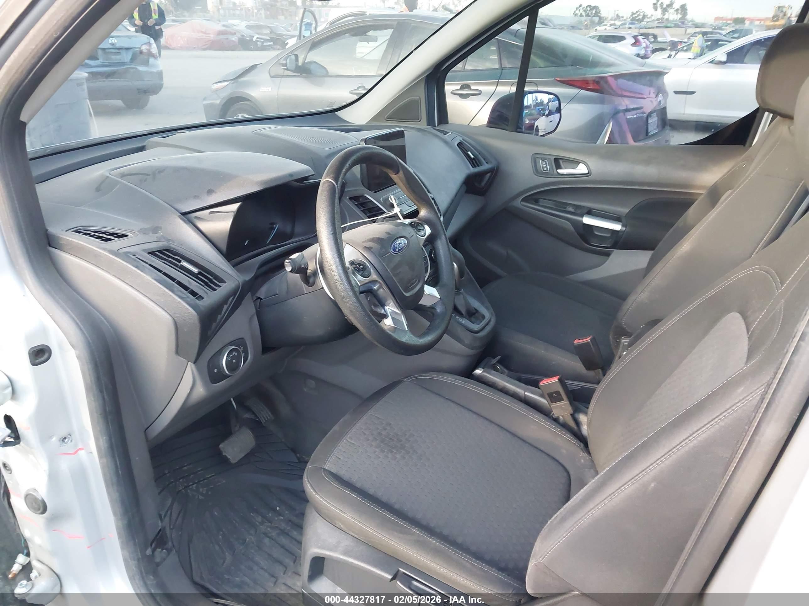 FORD TRANSIT image 5