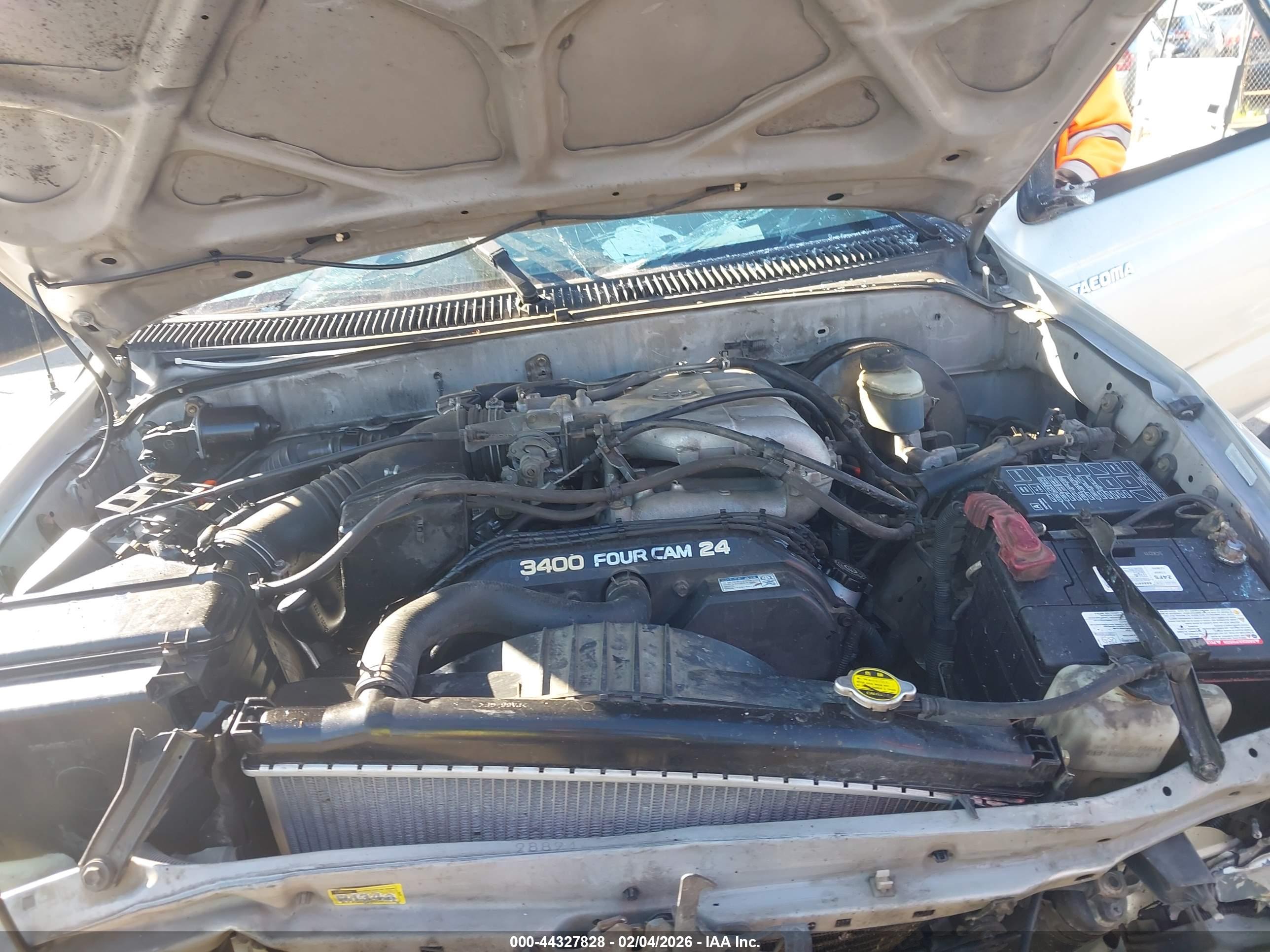 TOYOTA TACOMA image 10