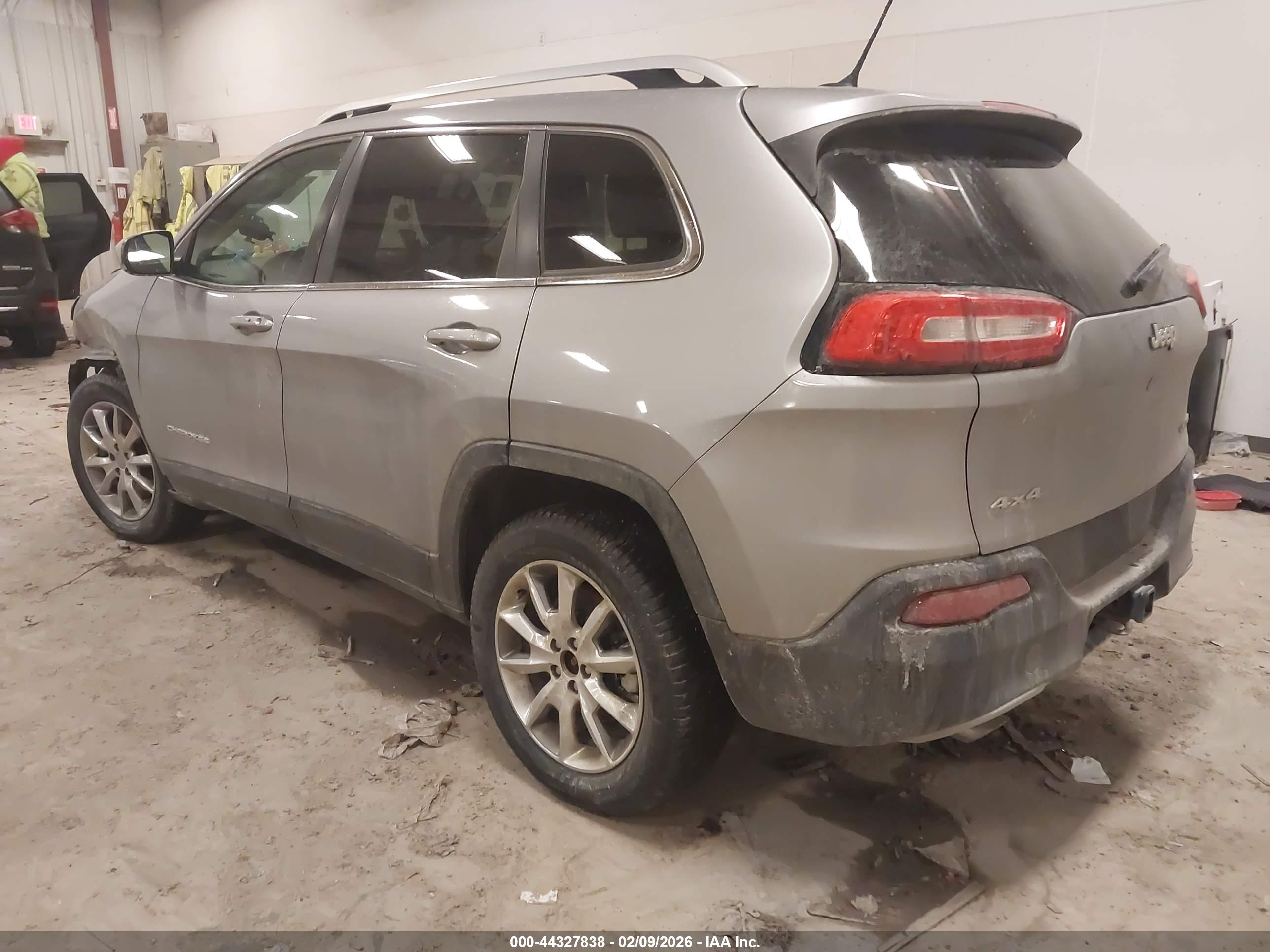 JEEP CHEROKEE image 3