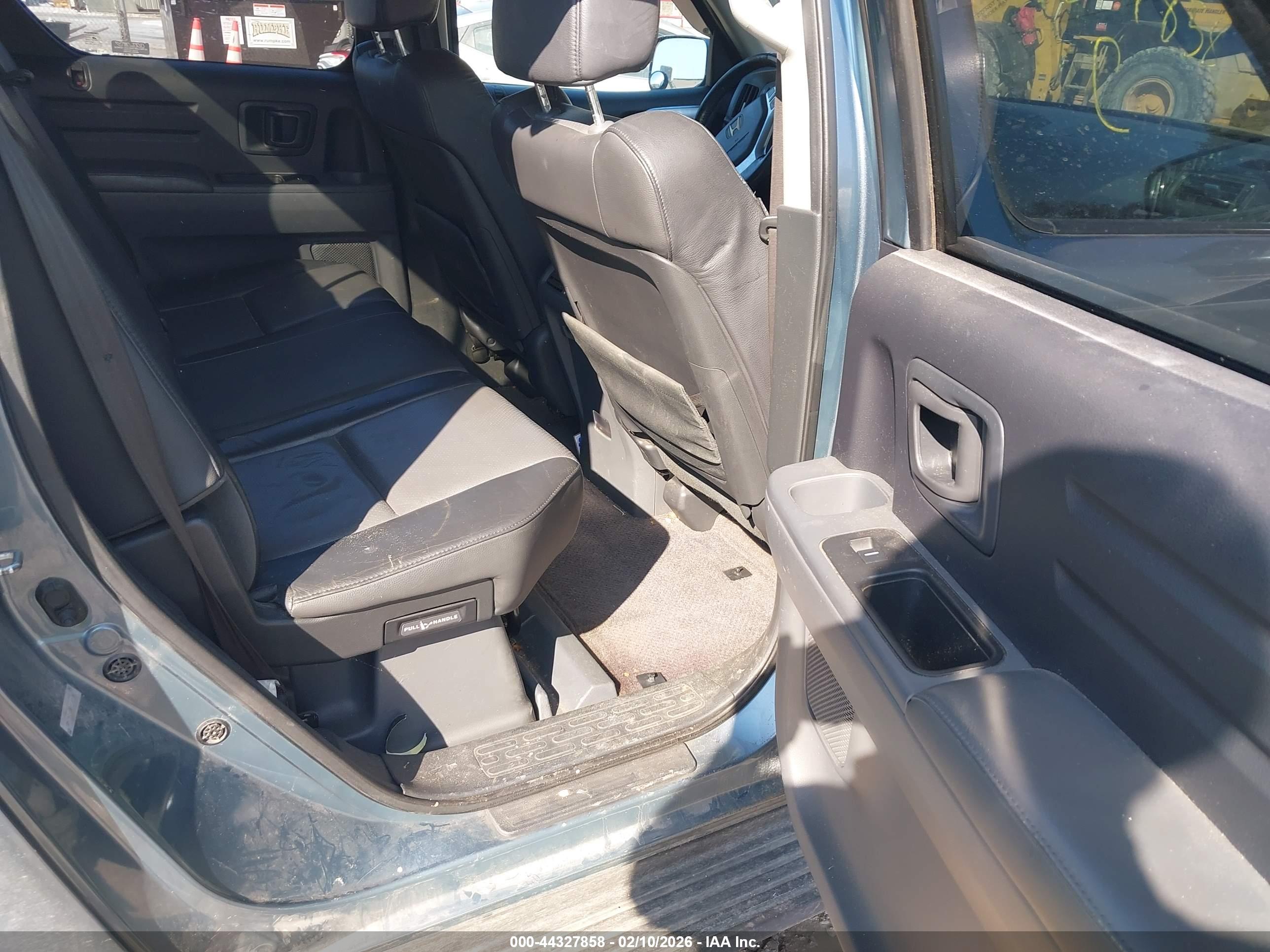 HONDA RIDGELINE image 8