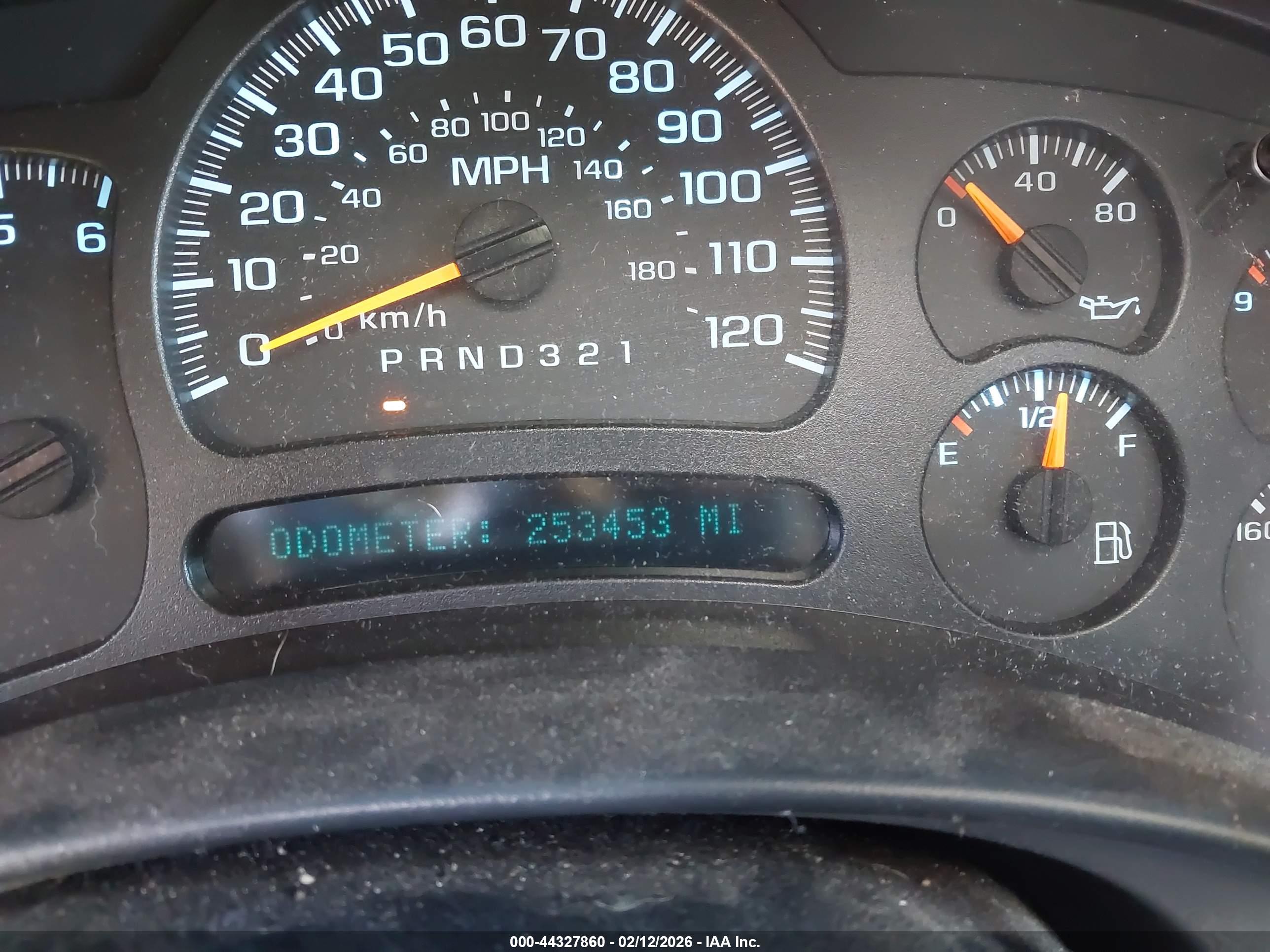 CHEVROLET TAHOE image 7