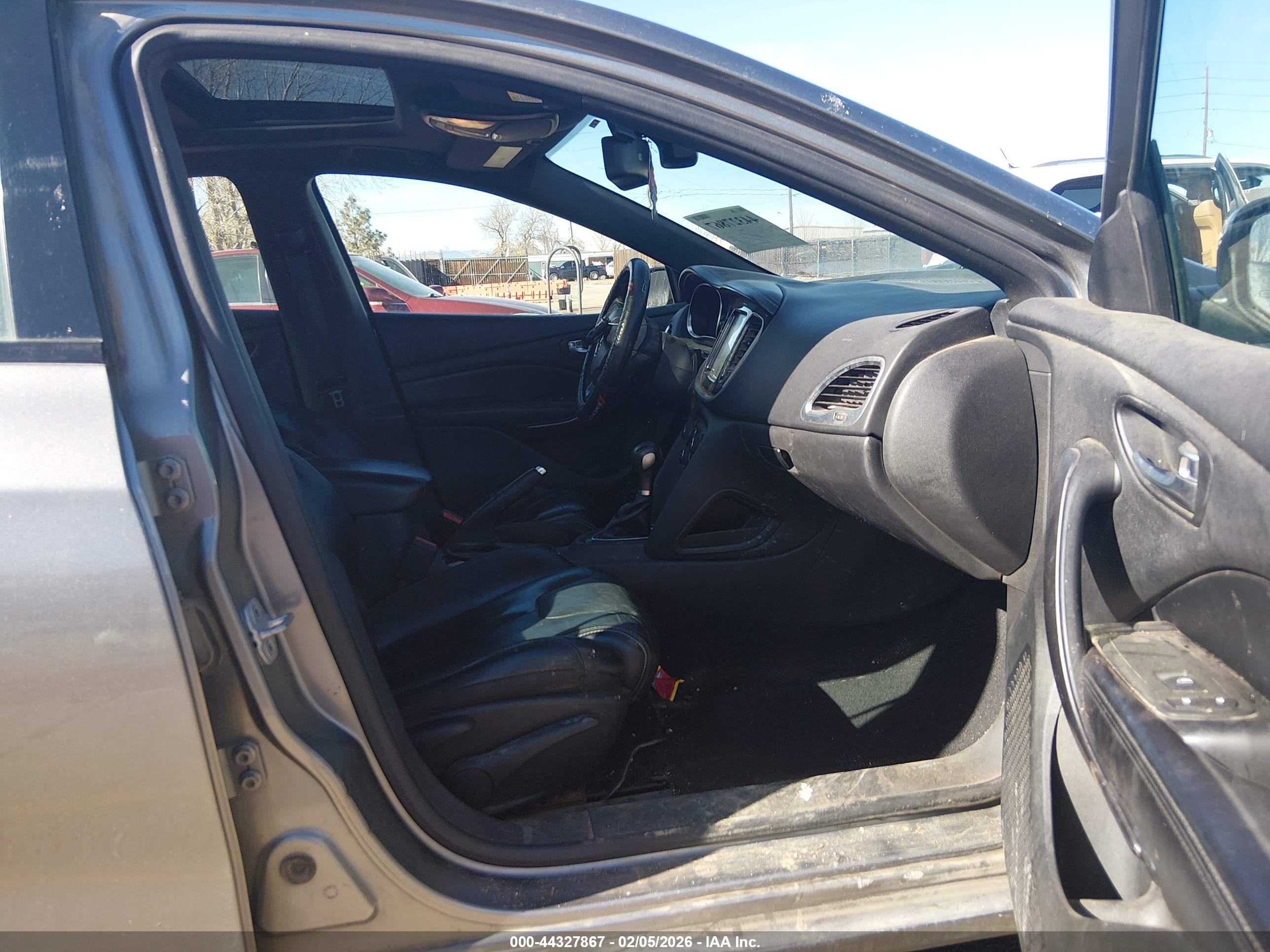 DODGE DART image 5