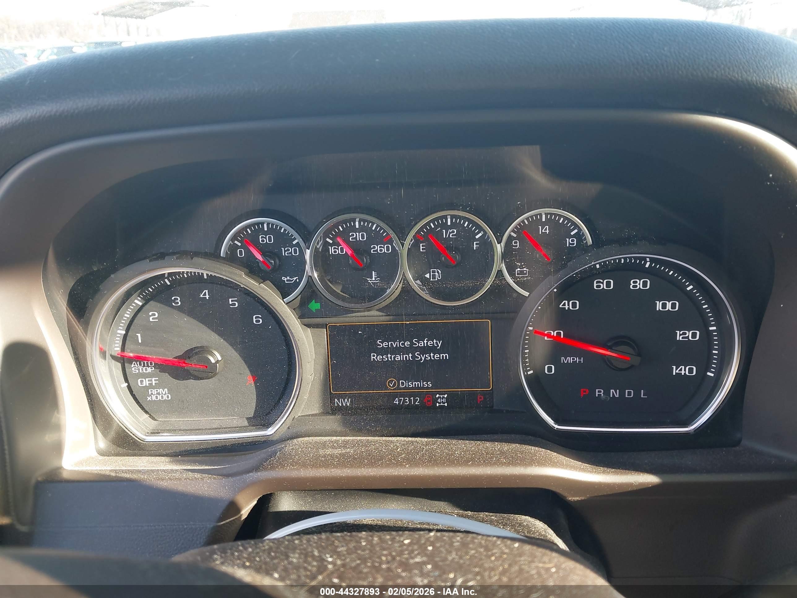CHEVROLET SILVERADO image 7