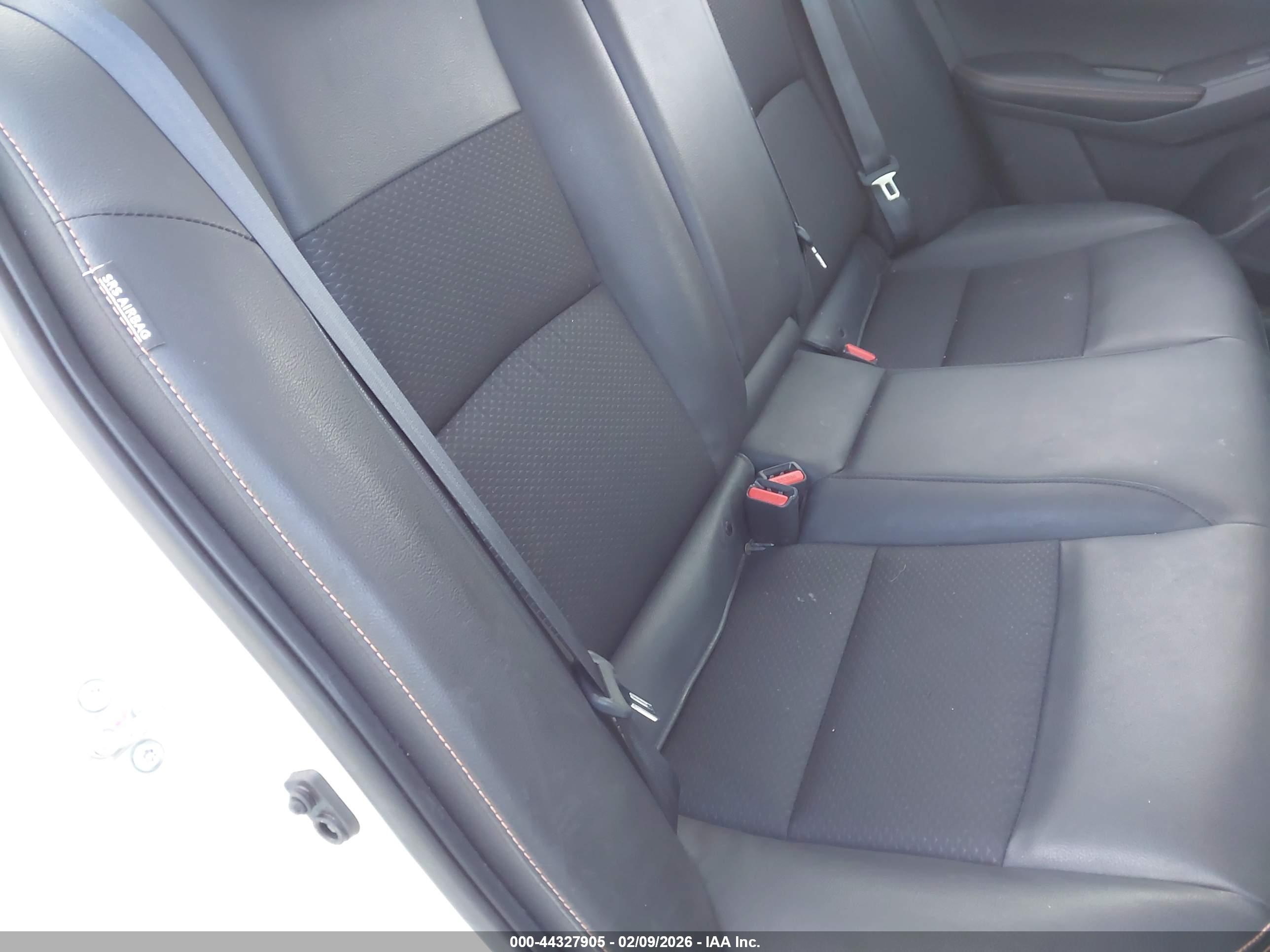 NISSAN ALTIMA image 8