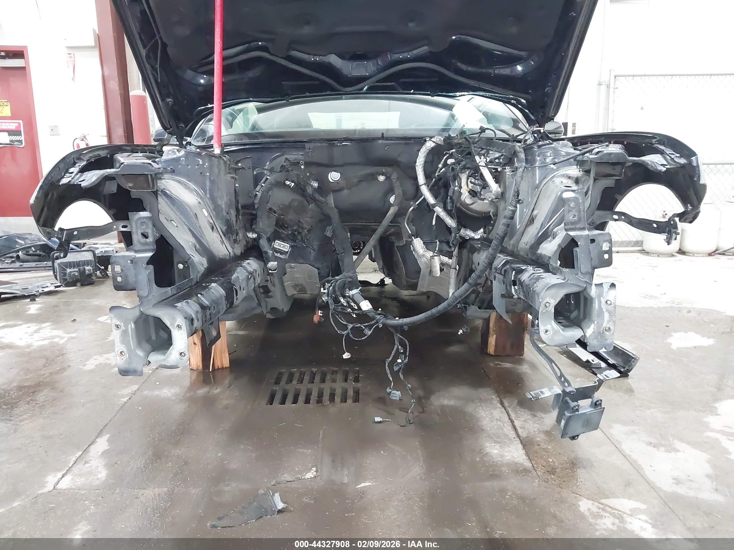 FORD MUSTANG image 6