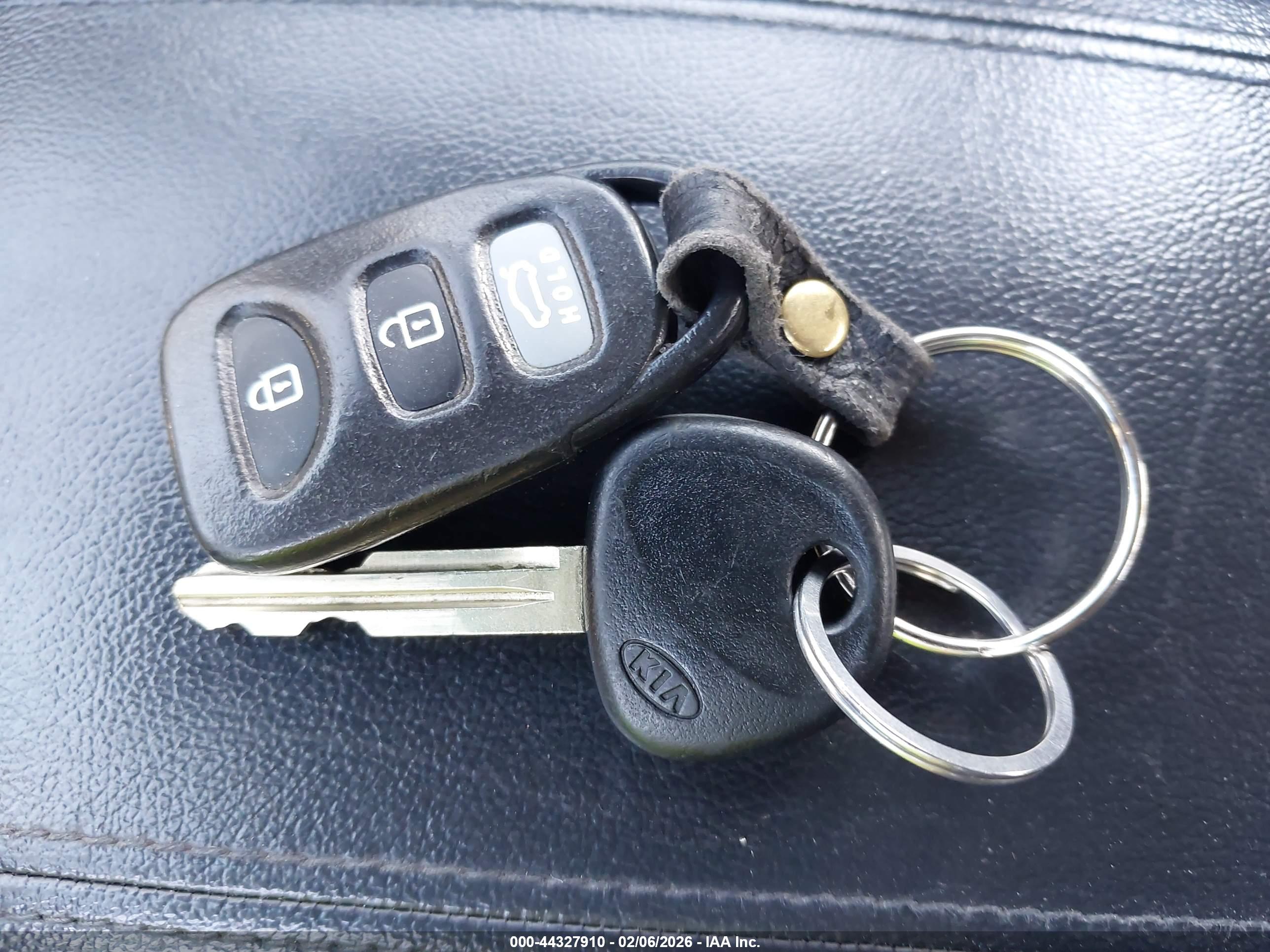 KIA FORTE image 11