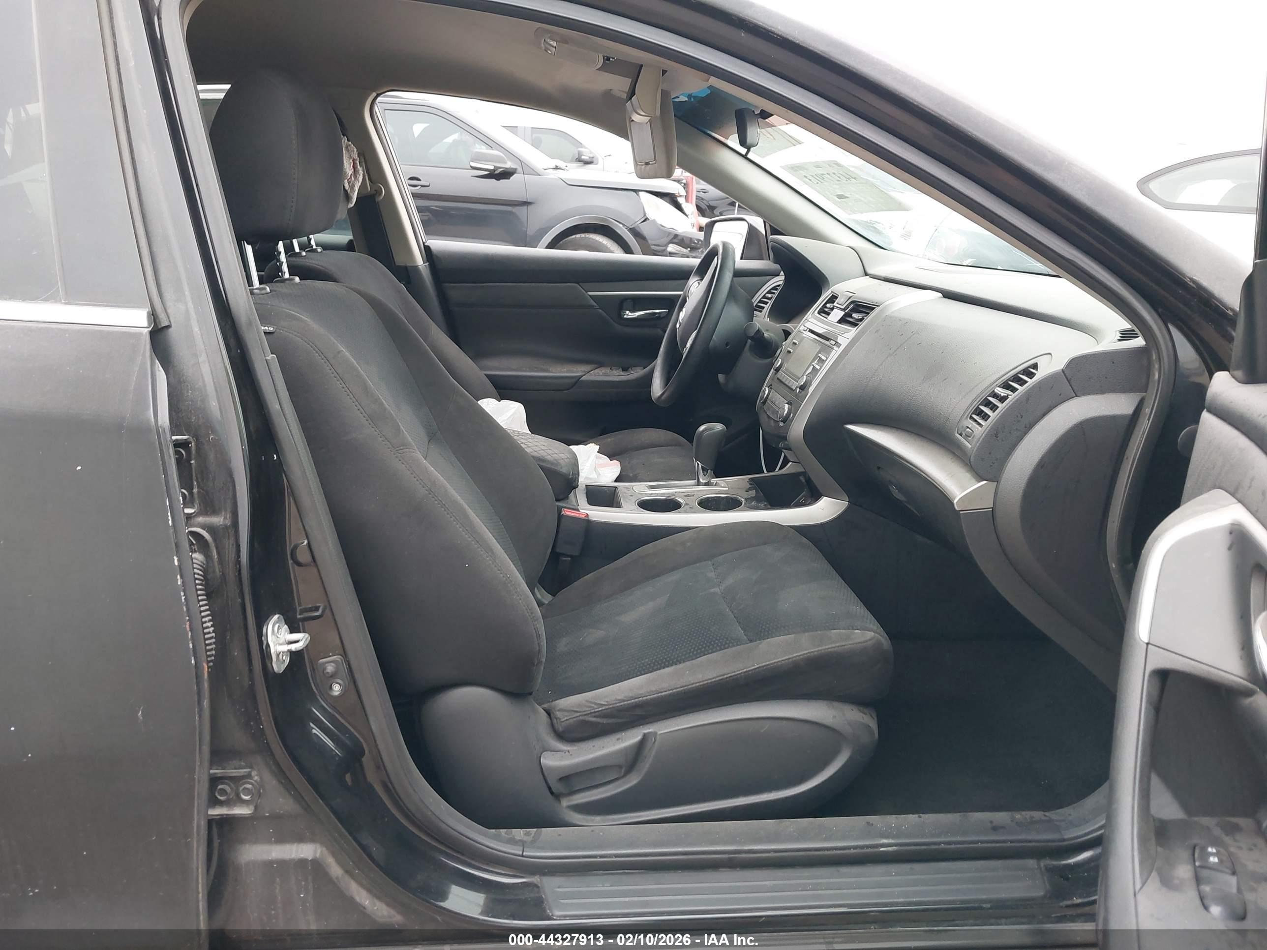 NISSAN ALTIMA image 5