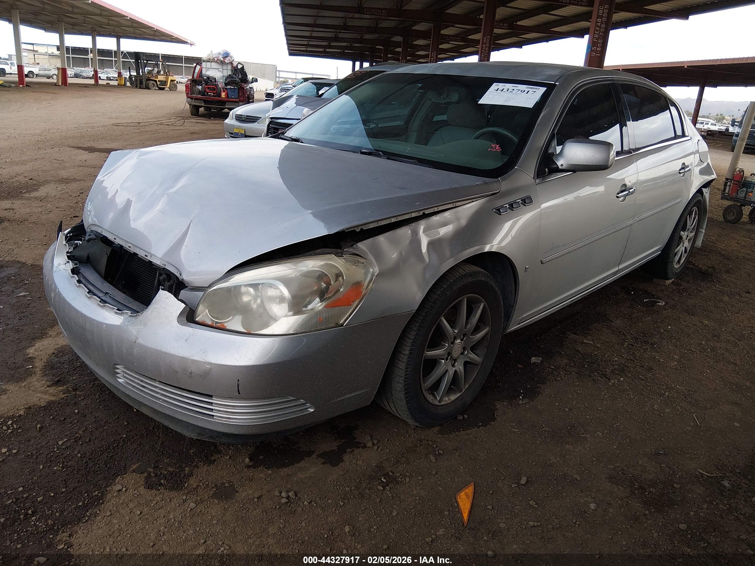 BUICK LUCERNE image 2