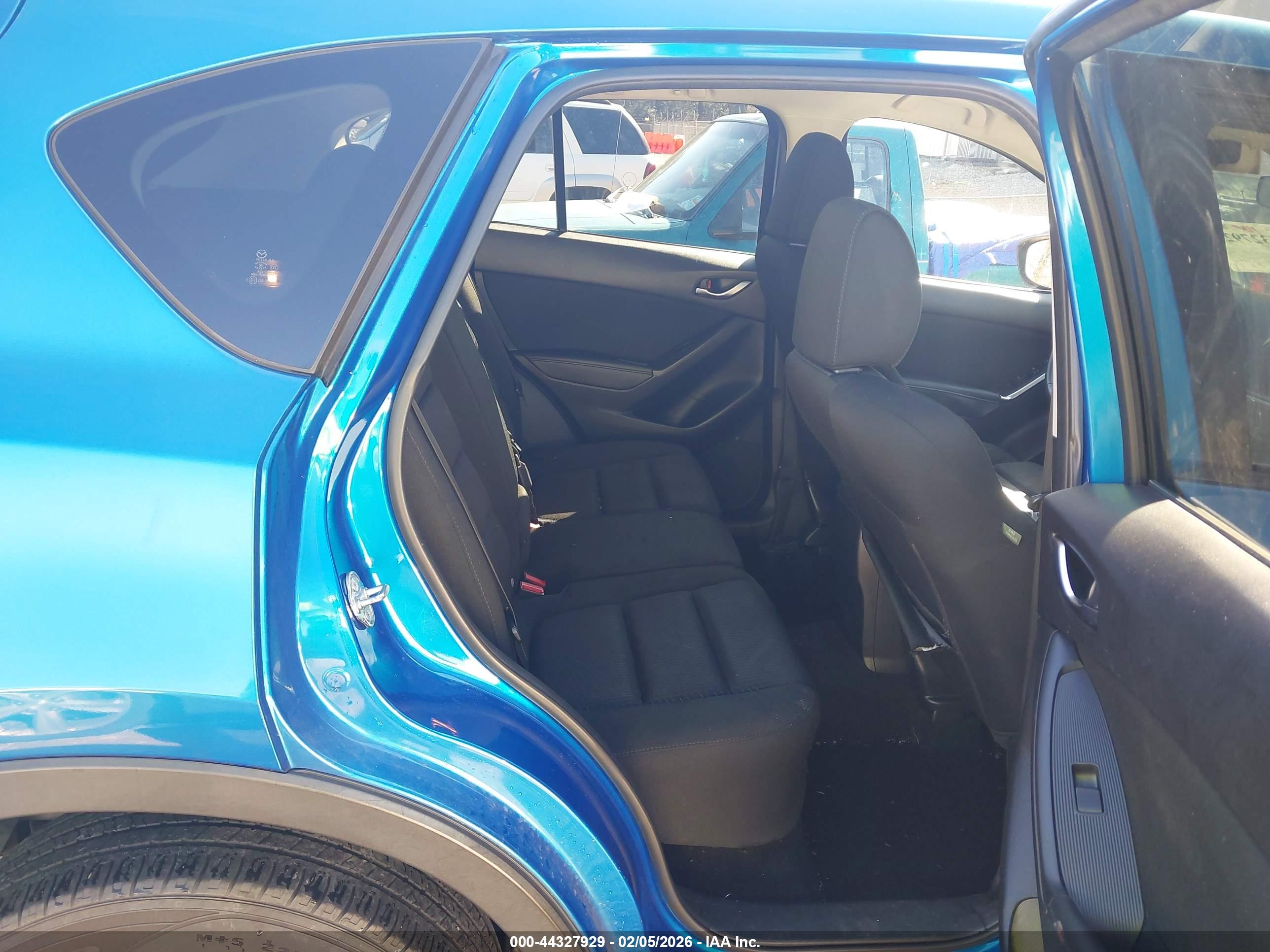 MAZDA CX-5 image 8