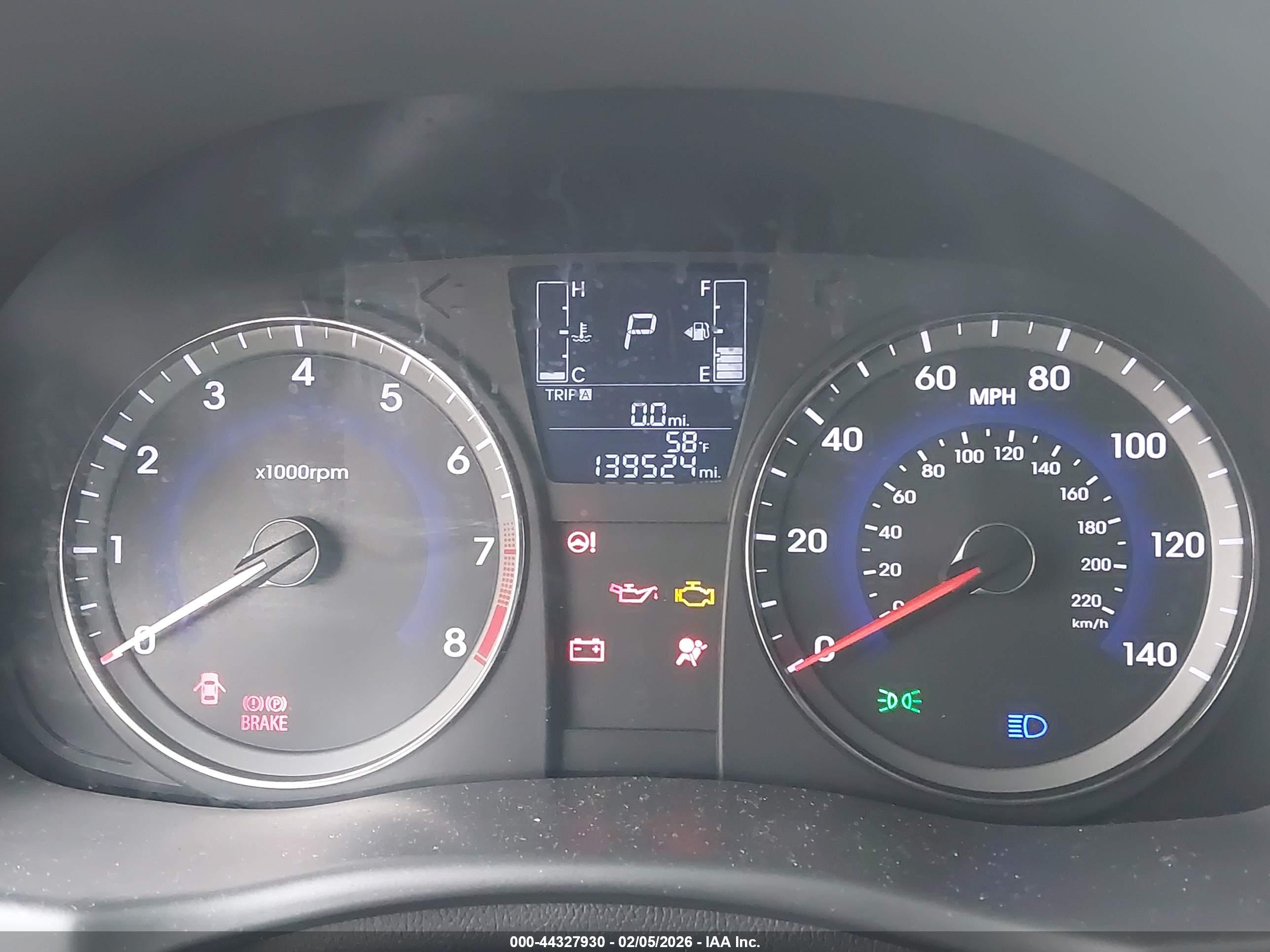HYUNDAI ACCENT image 7