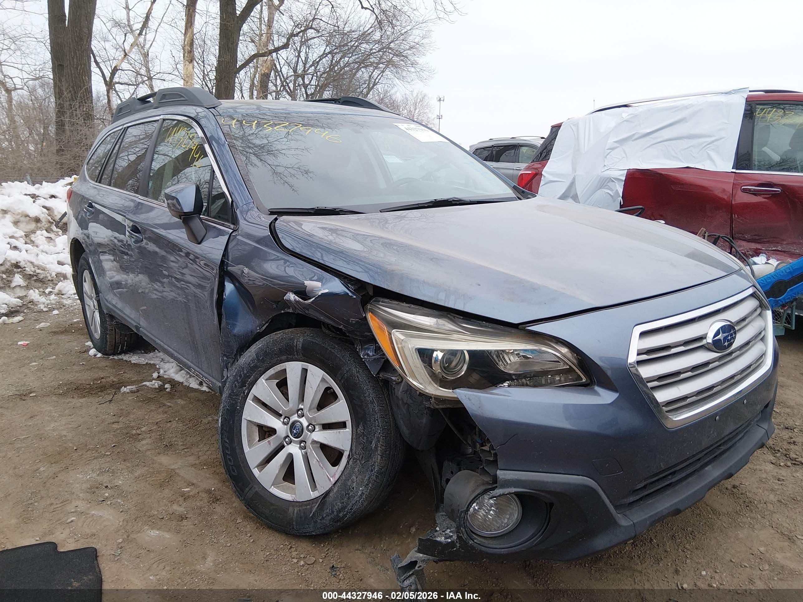 SUBARU OUTBACK image 6
