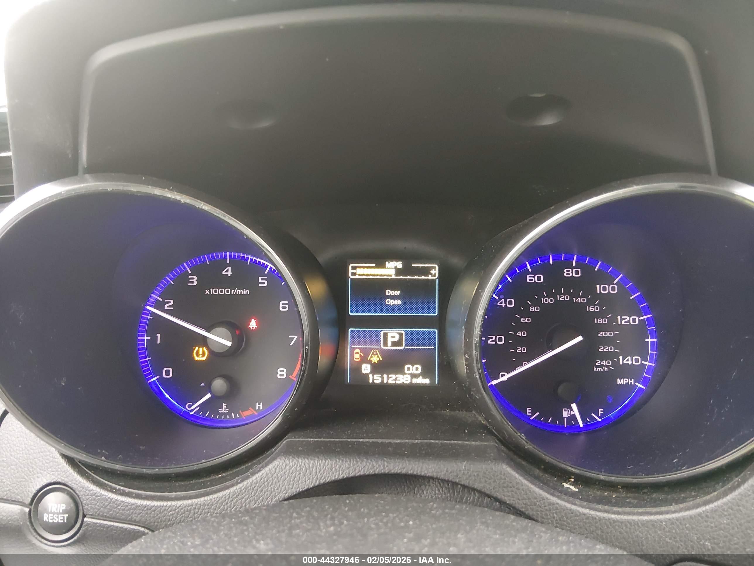 SUBARU OUTBACK image 7