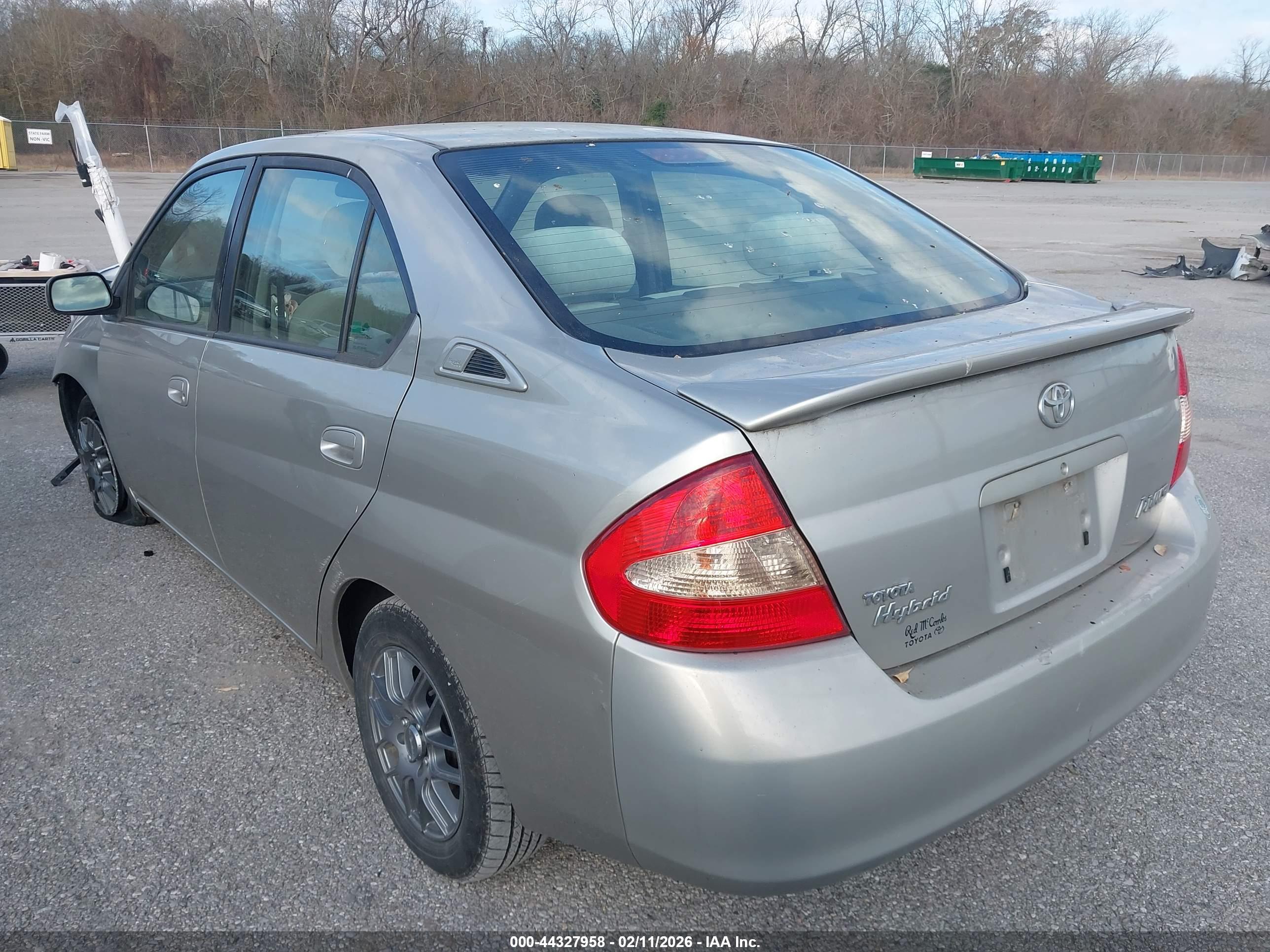 TOYOTA PRIUS image 3