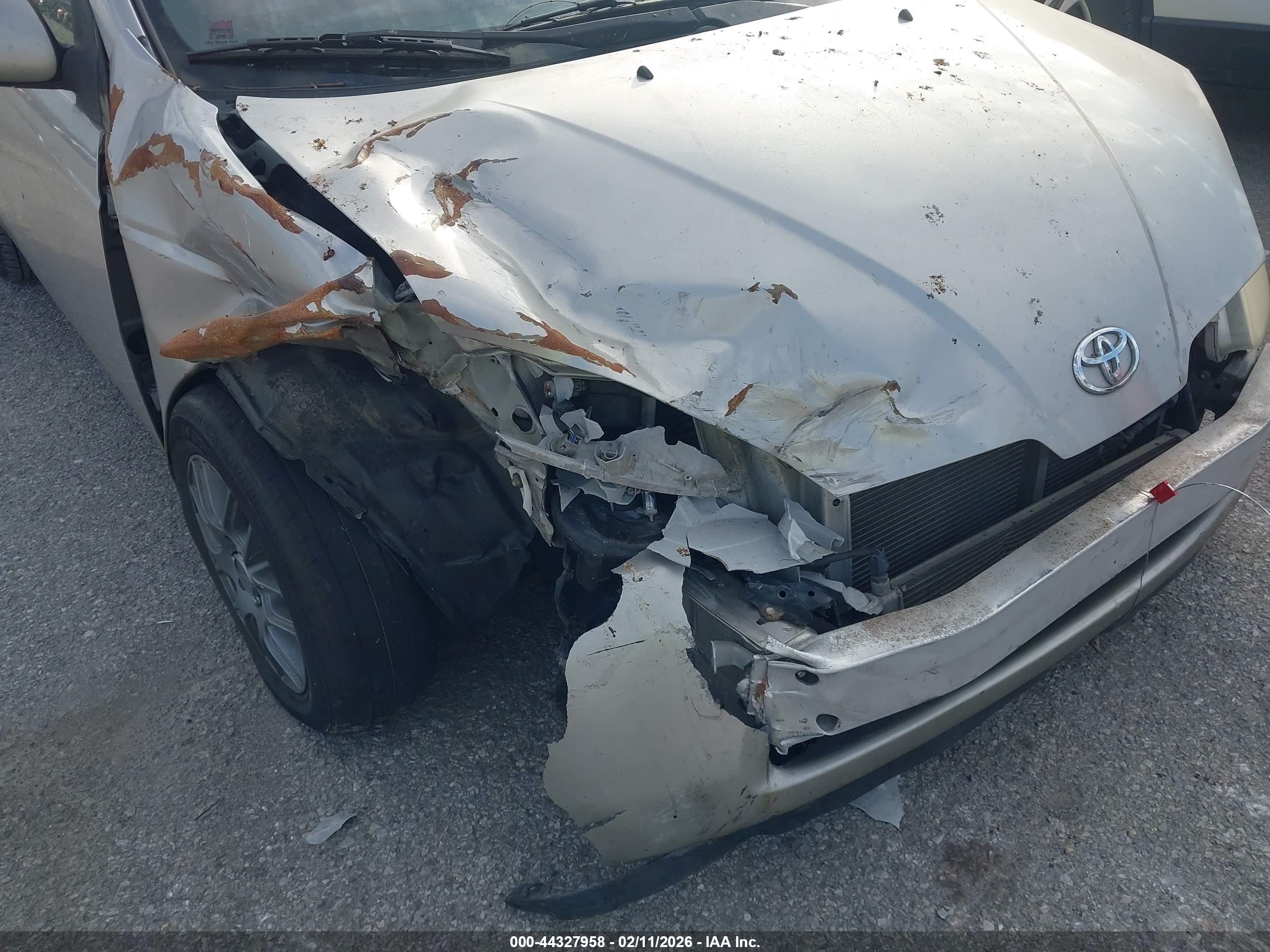 TOYOTA PRIUS image 6